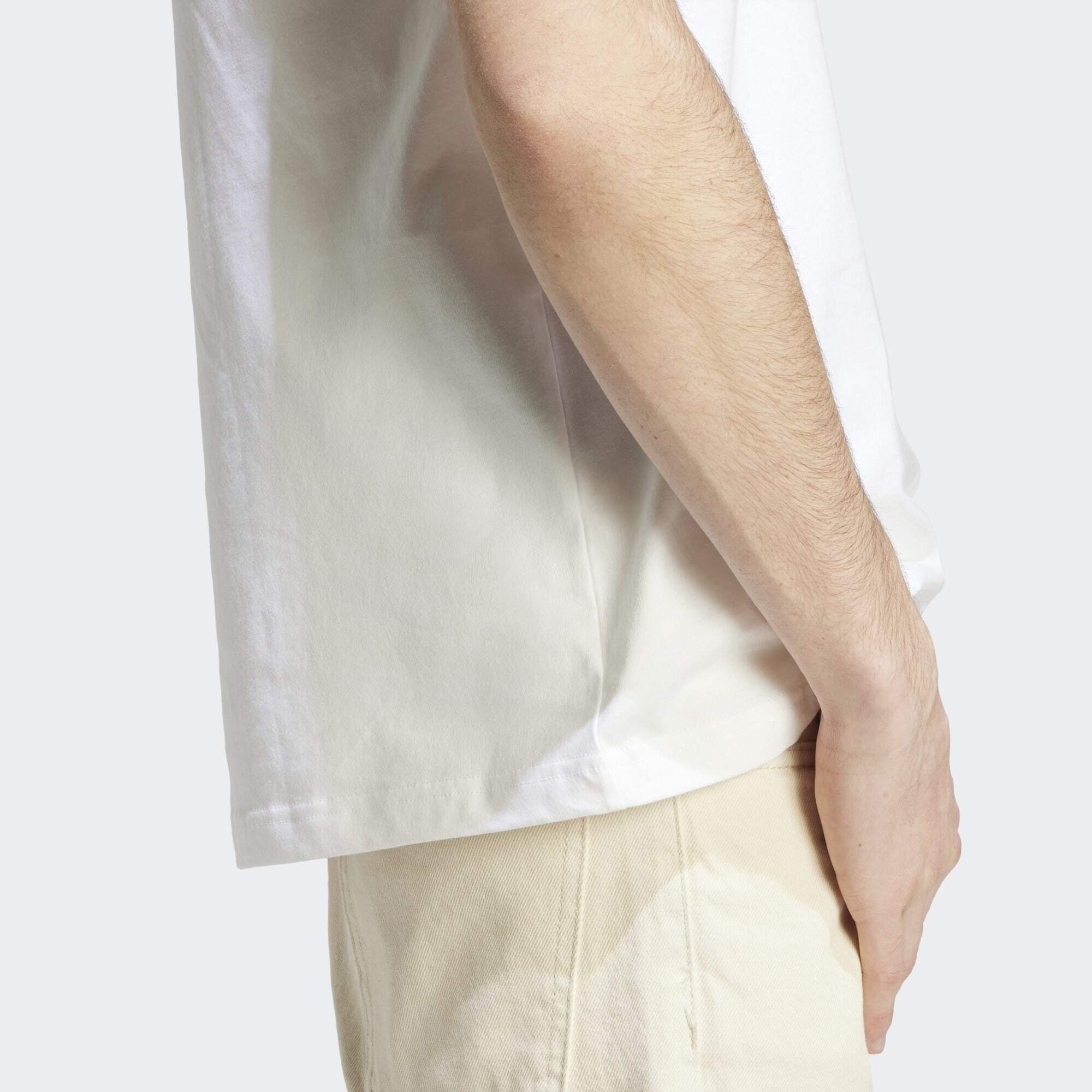 GRAPHIC T-Shirt TIRO White T-SHIRT Sportswear adidas BOX