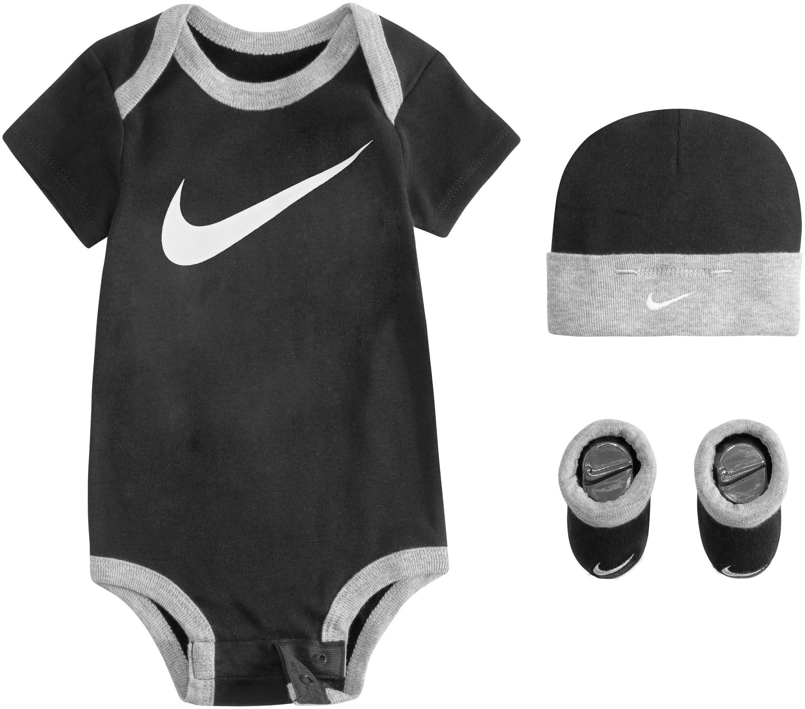 schwarz Erstausstattungspaket Neugeborenen-Geschenkset Nike (Set, Sportswear 3-tlg)