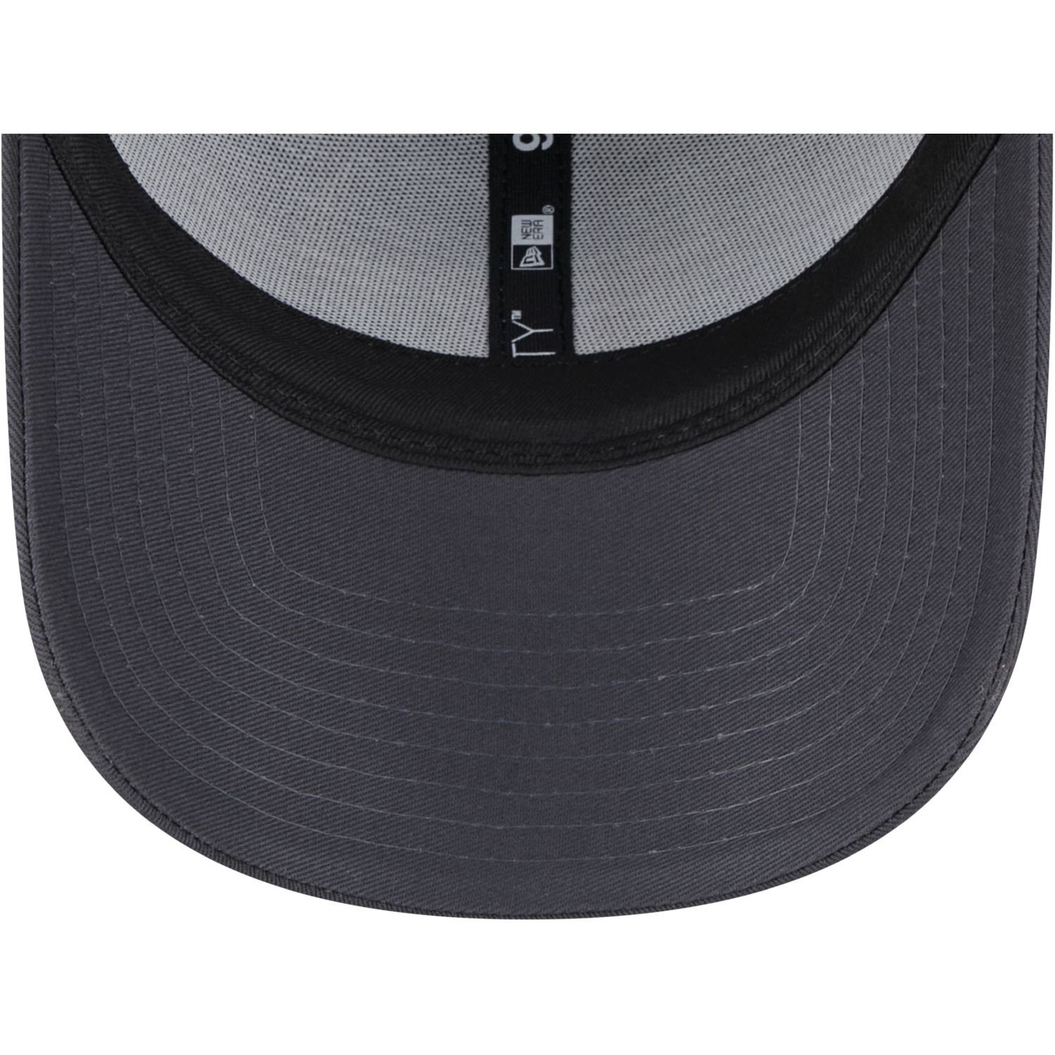 New Era Trucker Cap 9Forty Strapback METALLIC Chicago Bulls