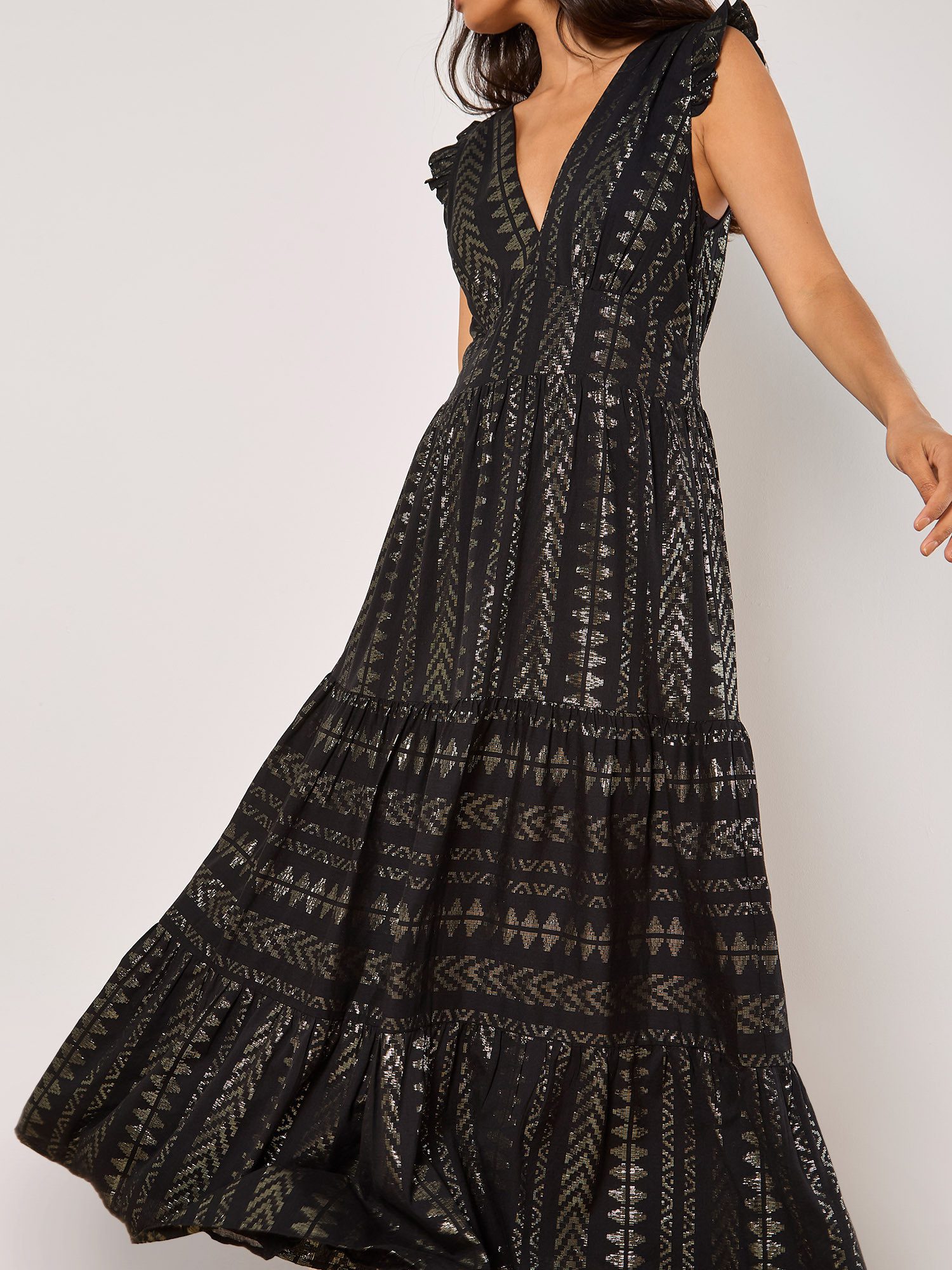 Apricot Maxikleid Ruffle Hem Maxi Dress mit tollem Muster