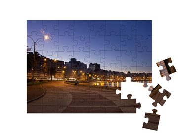puzzleYOU Puzzle Montevideo, Rambla, nachts, 48 Puzzleteile, puzzleYOU-Kollektionen