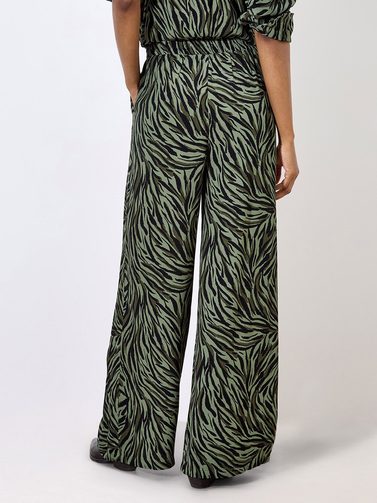 Apricot Stoffhose Weite Hose mit Zebradruck