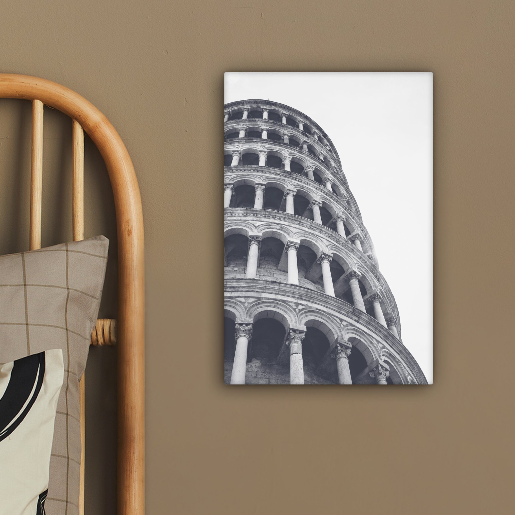 (1 OneMillionCanvasses® Leinwandbild Schwarz von - St), Turm Pisa Gemälde, und weiß, 20x30 Italien fertig bespannt cm - Zackenaufhänger, inkl. Leinwandbild
