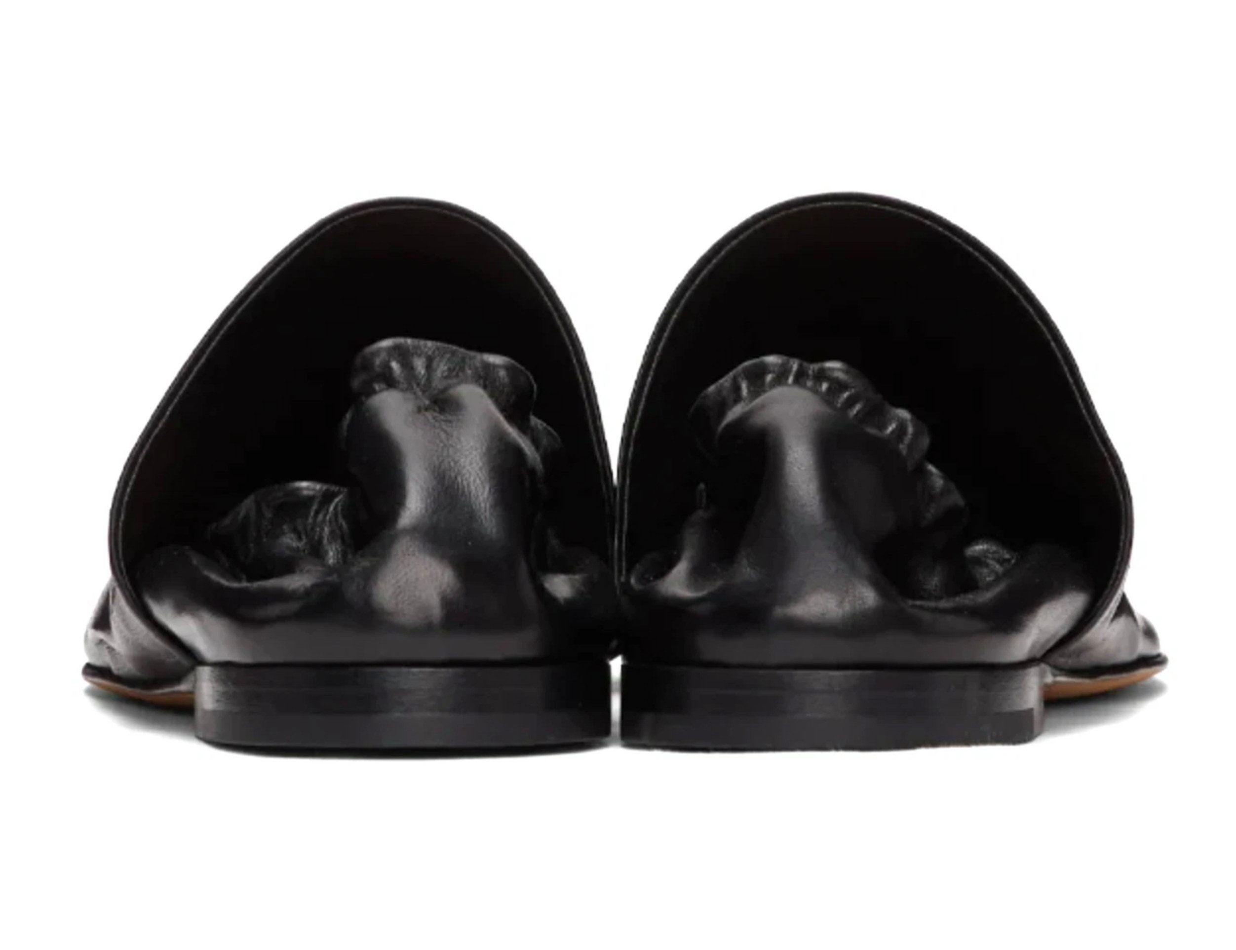 BOTTEGA VENETA Intreccio Nappa Leder Babouche Loafers Slipper Intreccio-geprägter Absatzbereich ikonisches Bottega-Detail