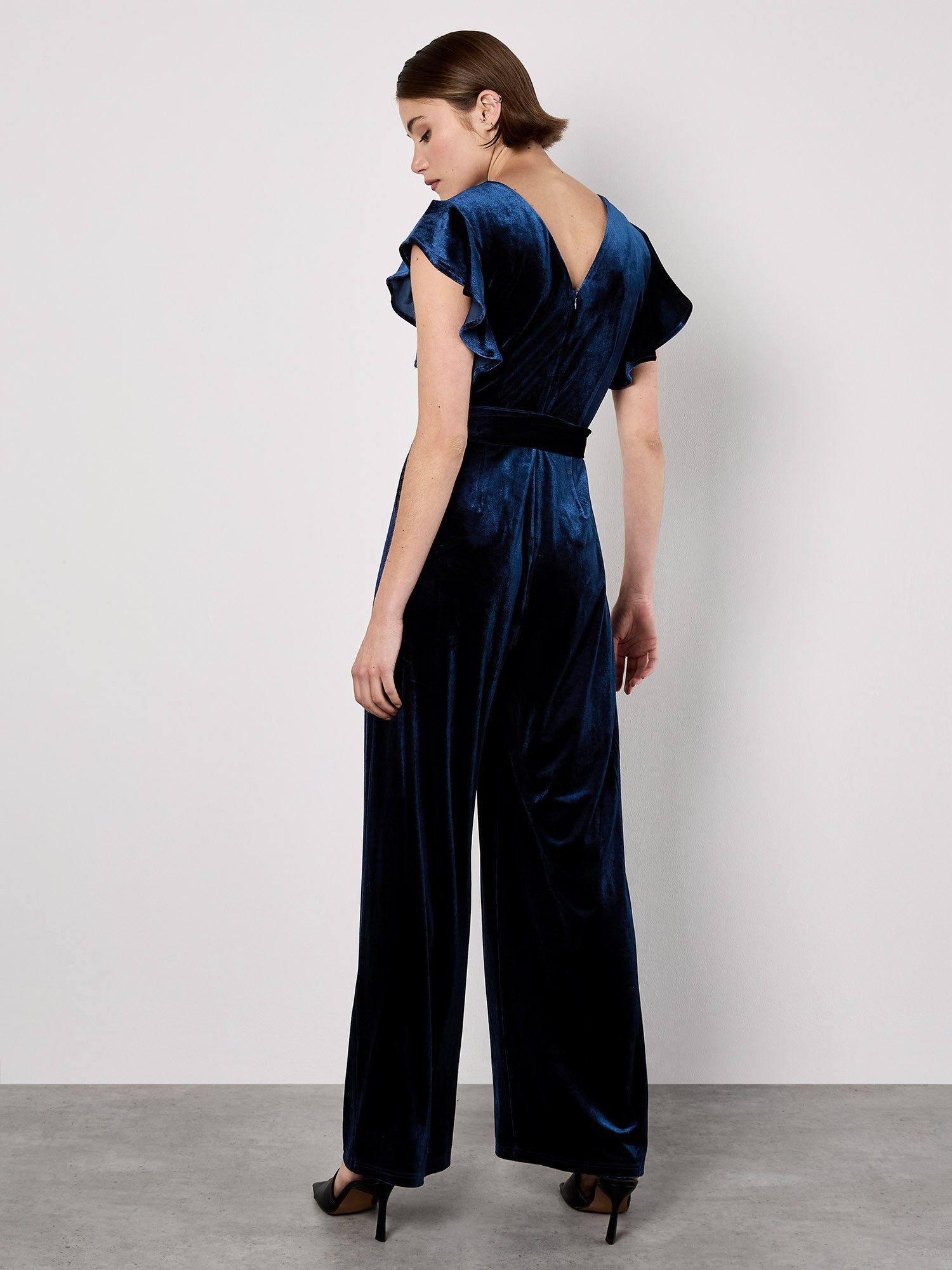 Apricot Jumpsuit Partyjumpsuit (mit Bindeband) aus Samt