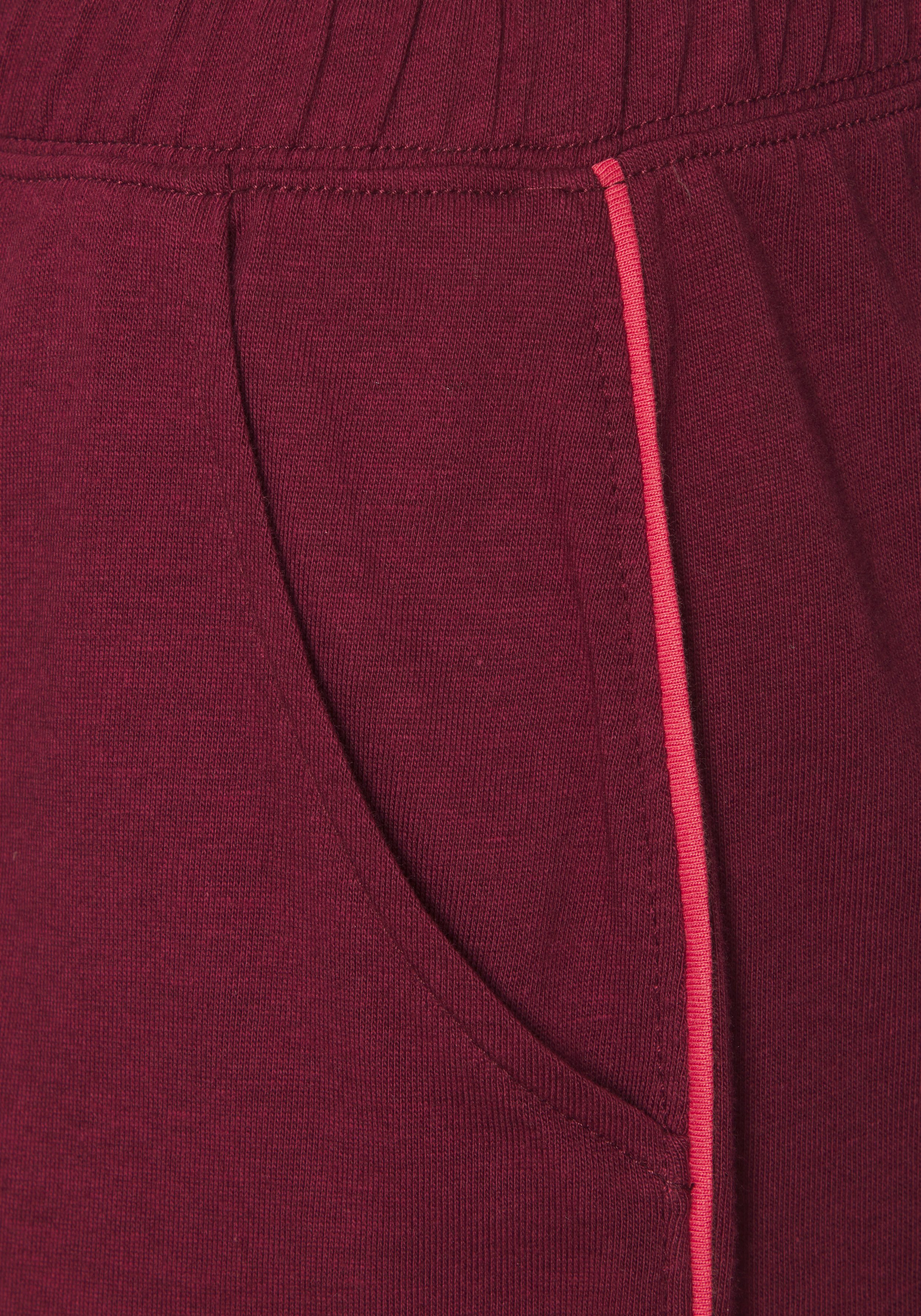 LASCANA Pyjamashorts (1-tlg) mit Kontrastpaspel am Saum – Bild 4 von 4