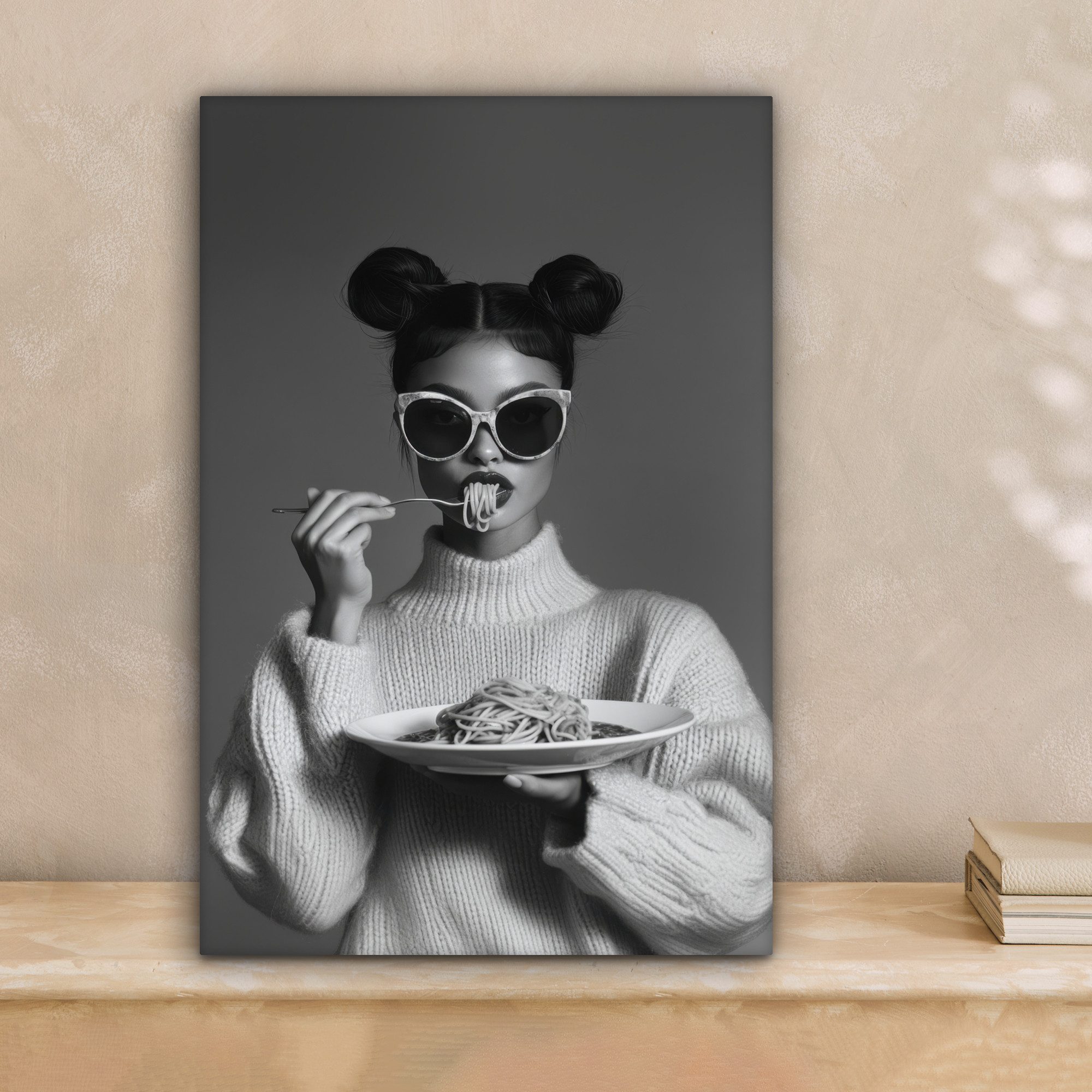 OneMillionCanvasses® Leinwandbild Frau - Nudeln - günstig online kaufen