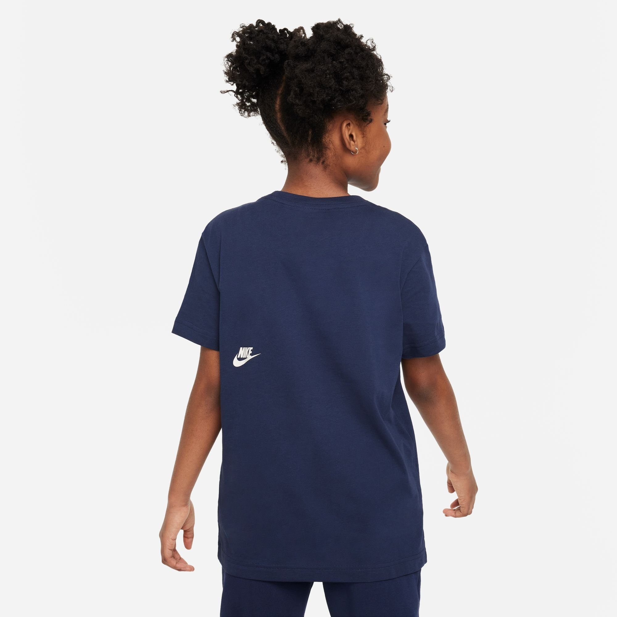 Nike Sportswear T-Shirt G NSW BF TEE PRNT SW - für Kinder OBSIDIAN