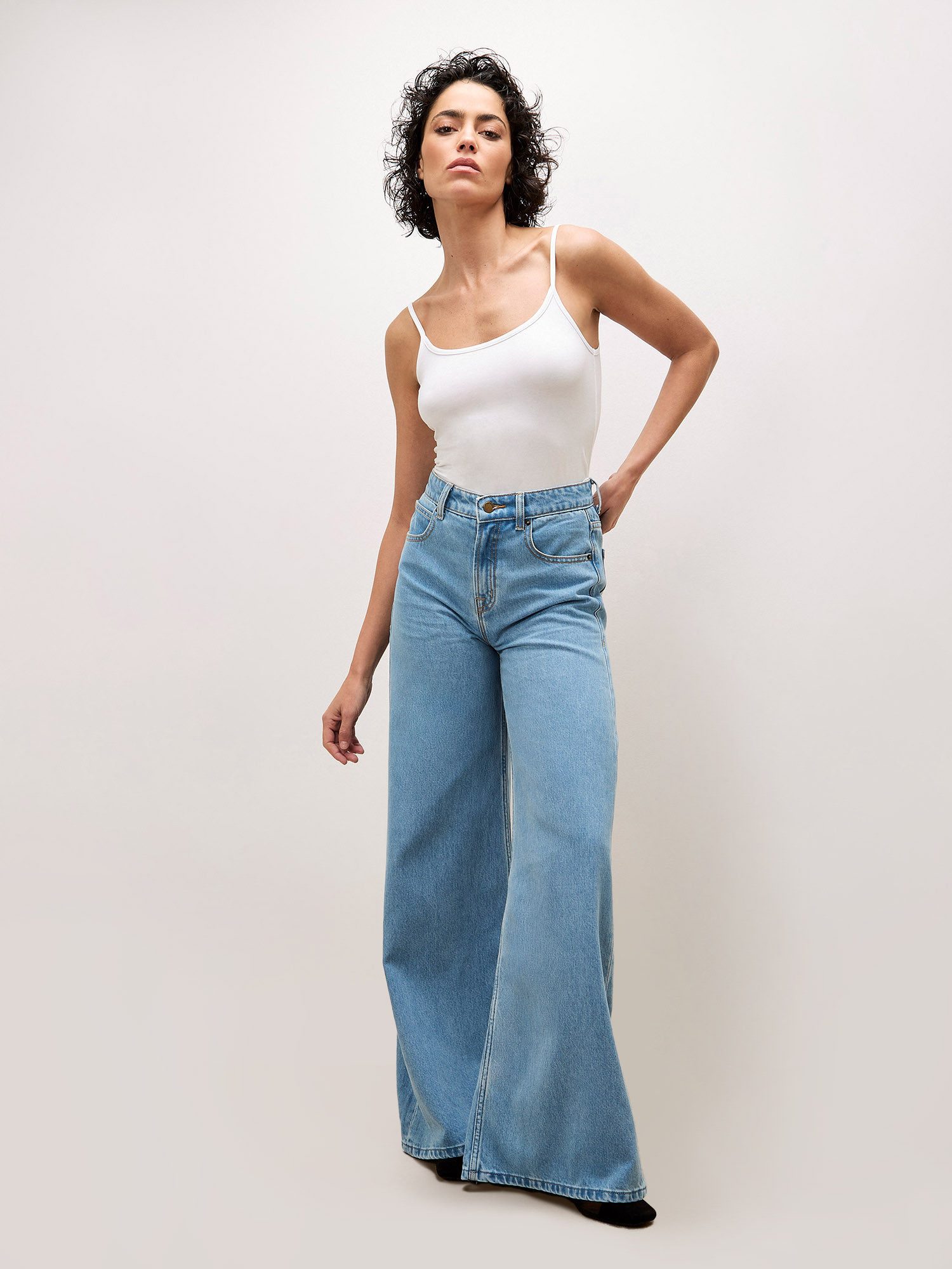 Apricot High-waist-Jeans High-waist-Jeans mit ausgestelltem Bein
