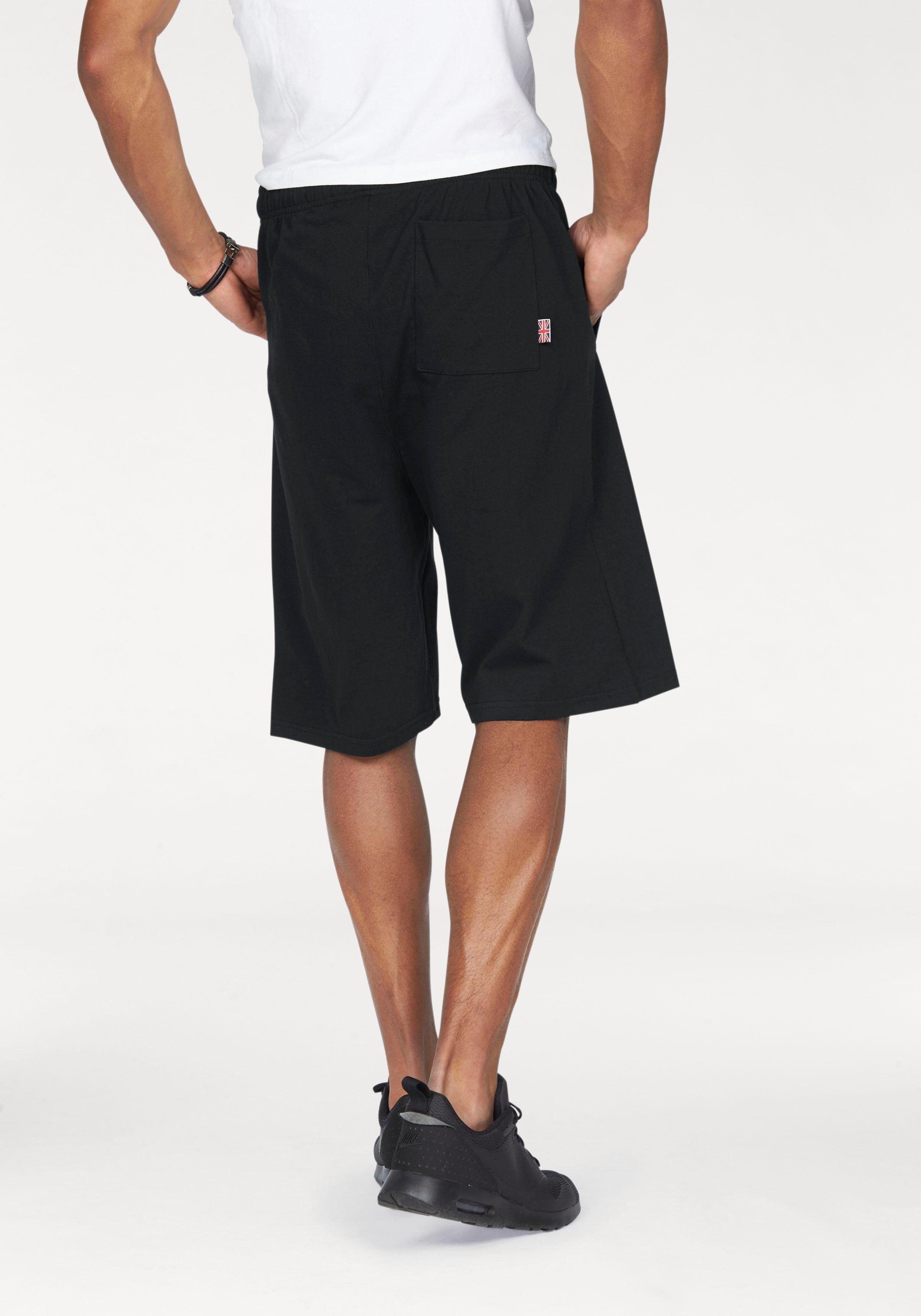 JAM Black Sweatshorts Lonsdale