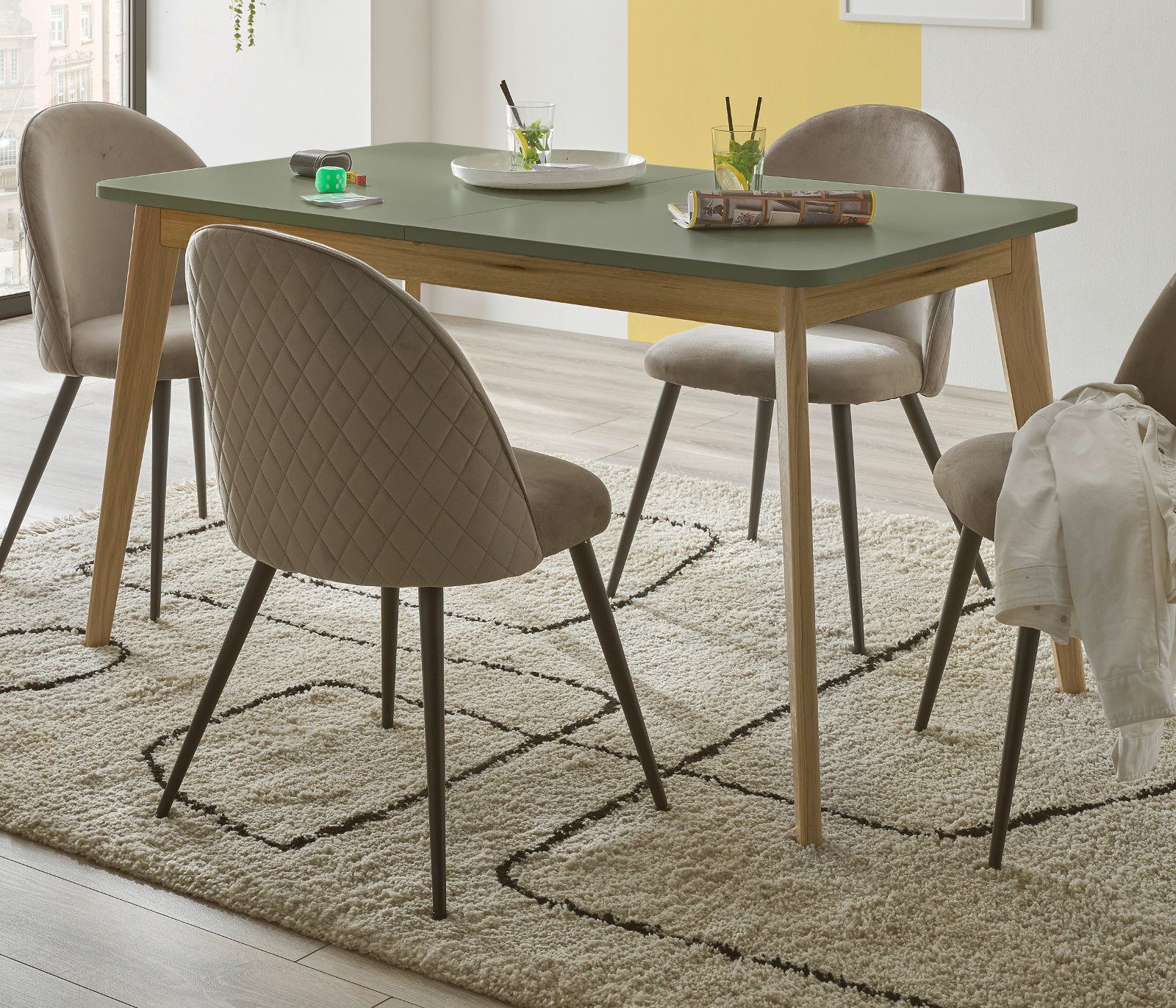 Furn.Design Esstisch Juna (Küchentisch in Eiche und Salbei Grün, ausziehbar 140 - 180 cm), 4 bis 8 Personen