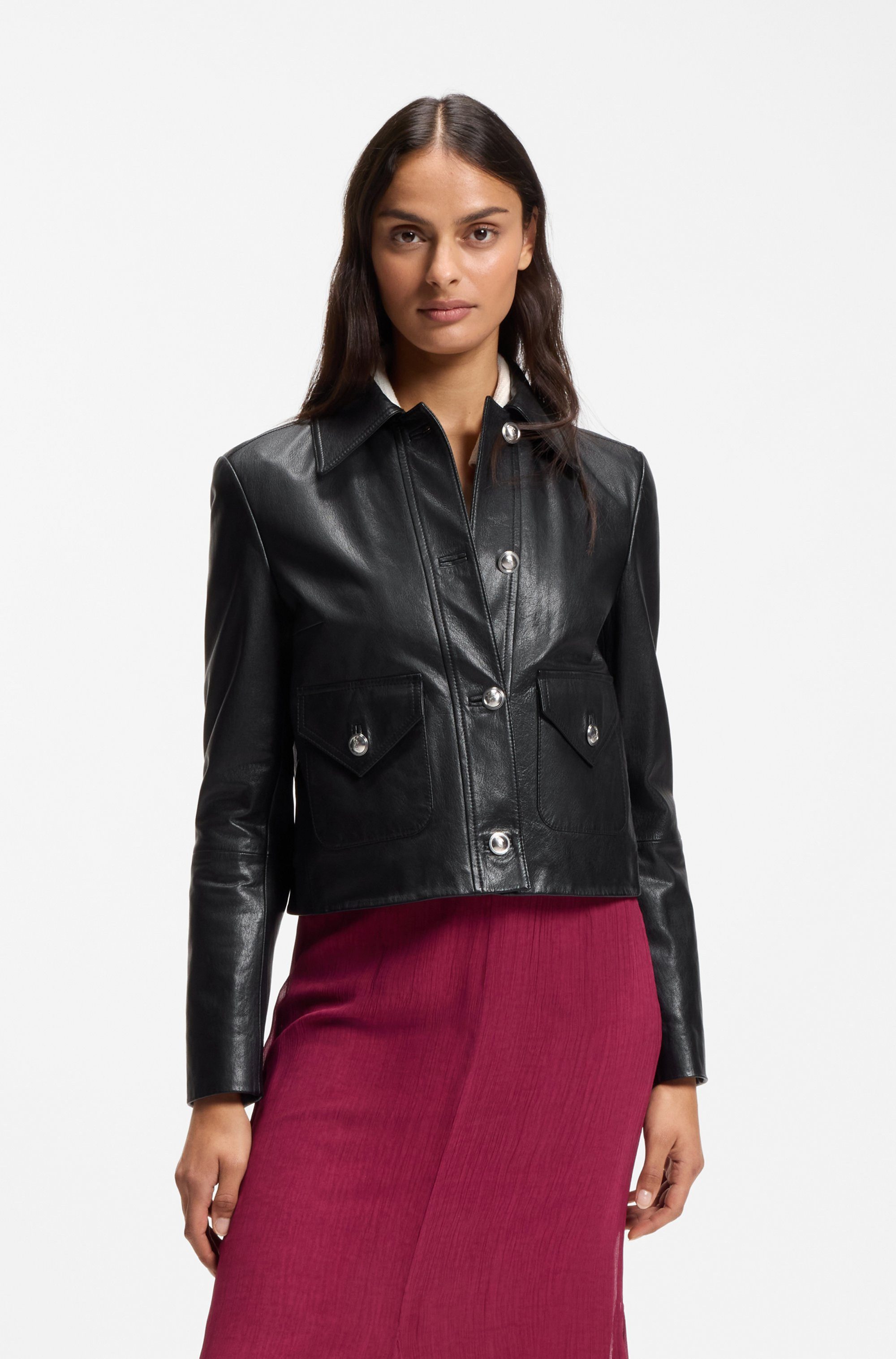 BOSS ORANGE Lederjacke Sakara Premium Damenmode mit Spitzkragen und Pattentaschen, Regular Fit