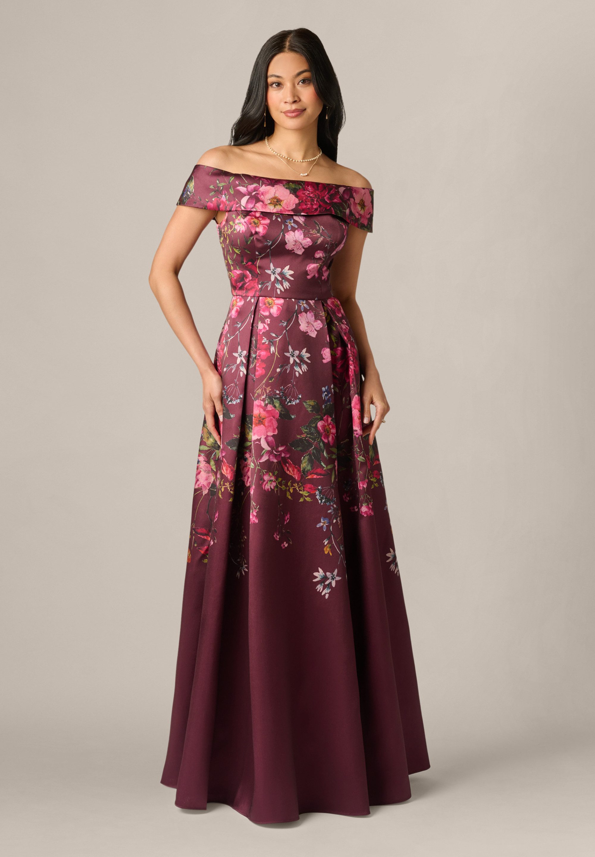 Adrianna Papell Abendkleid Off Shoulder Printed Gown Glänzendes Mikado-Kleid mit Blumenmuster