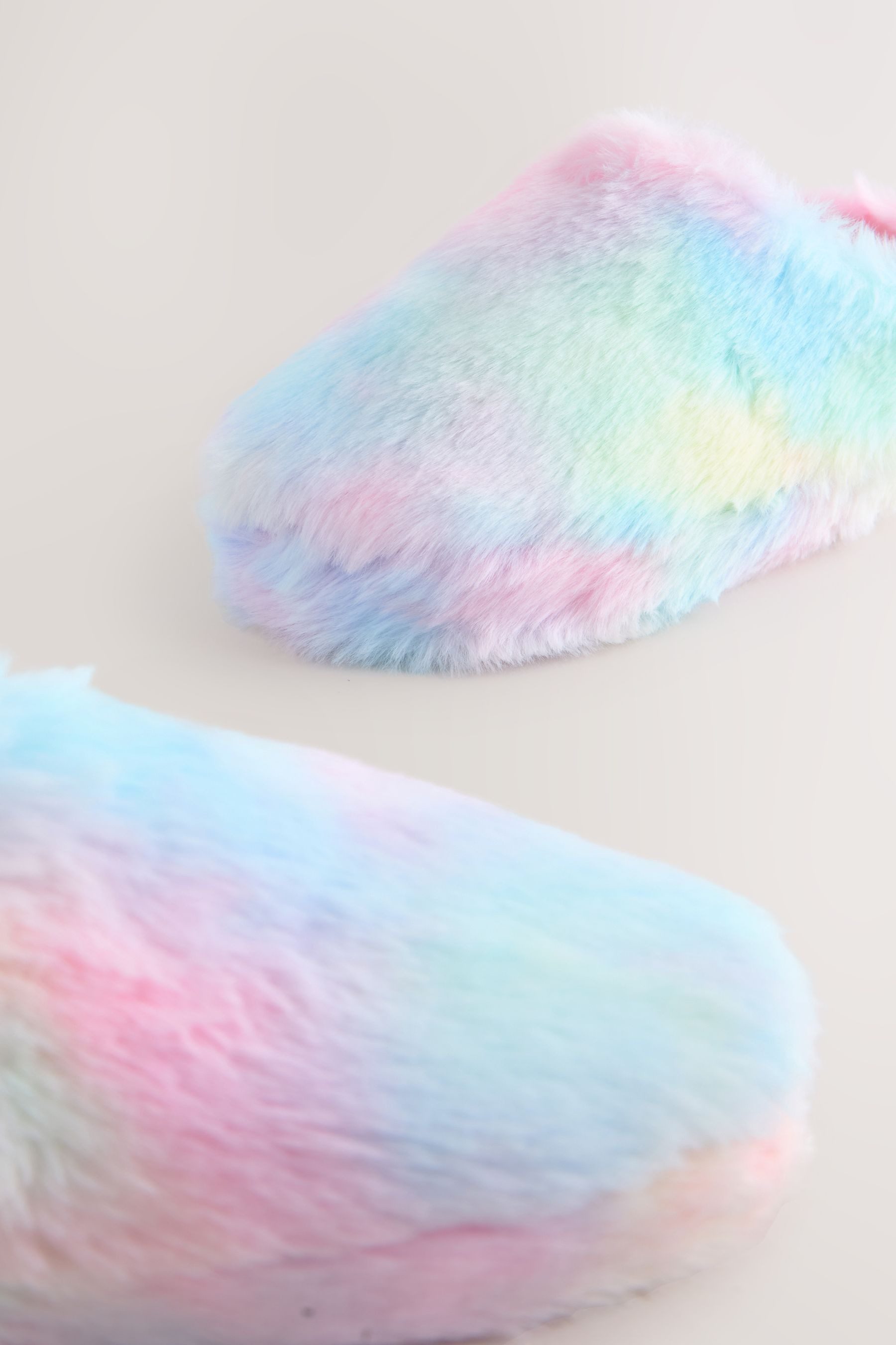 Next Pantolette aus Kunstfell Hausschuh (1-tlg)