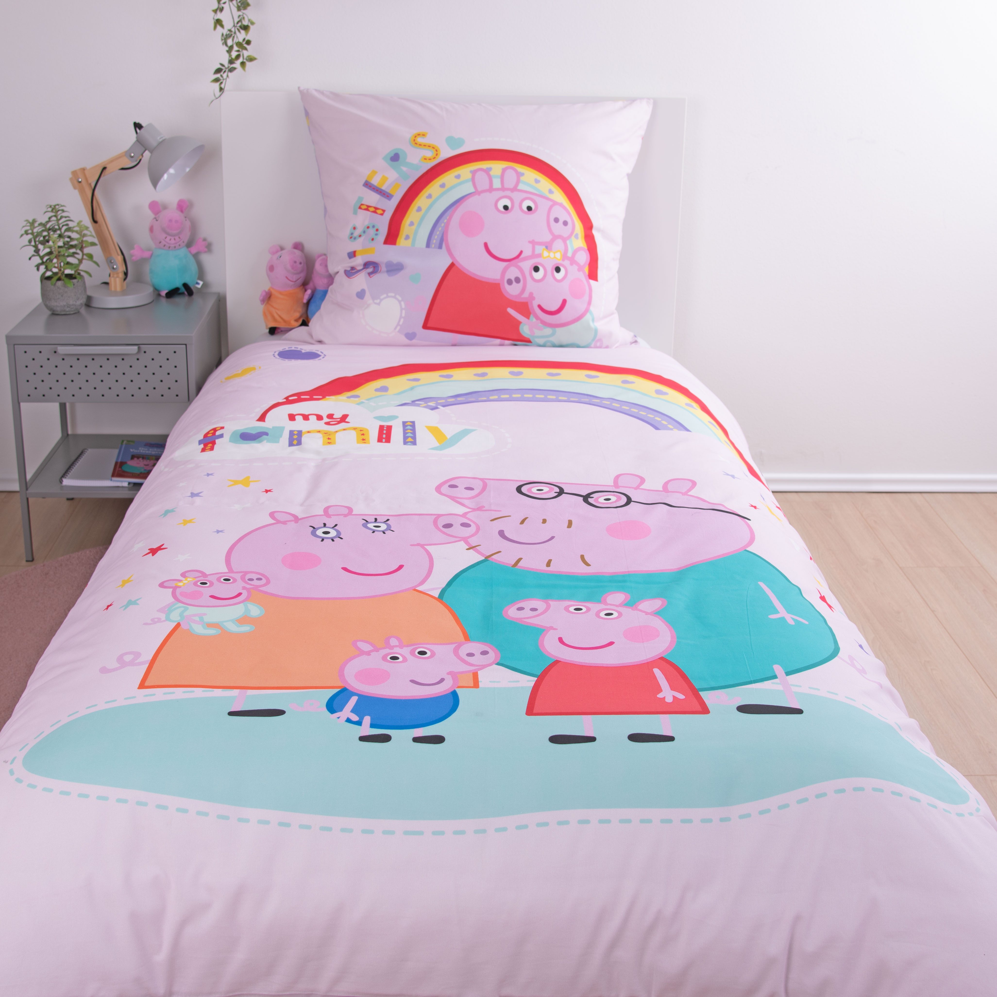 Peppa Pig Wendebettwäsche Peppa Pig, Renforcé, 2 teilig, mit fröhlichem Design