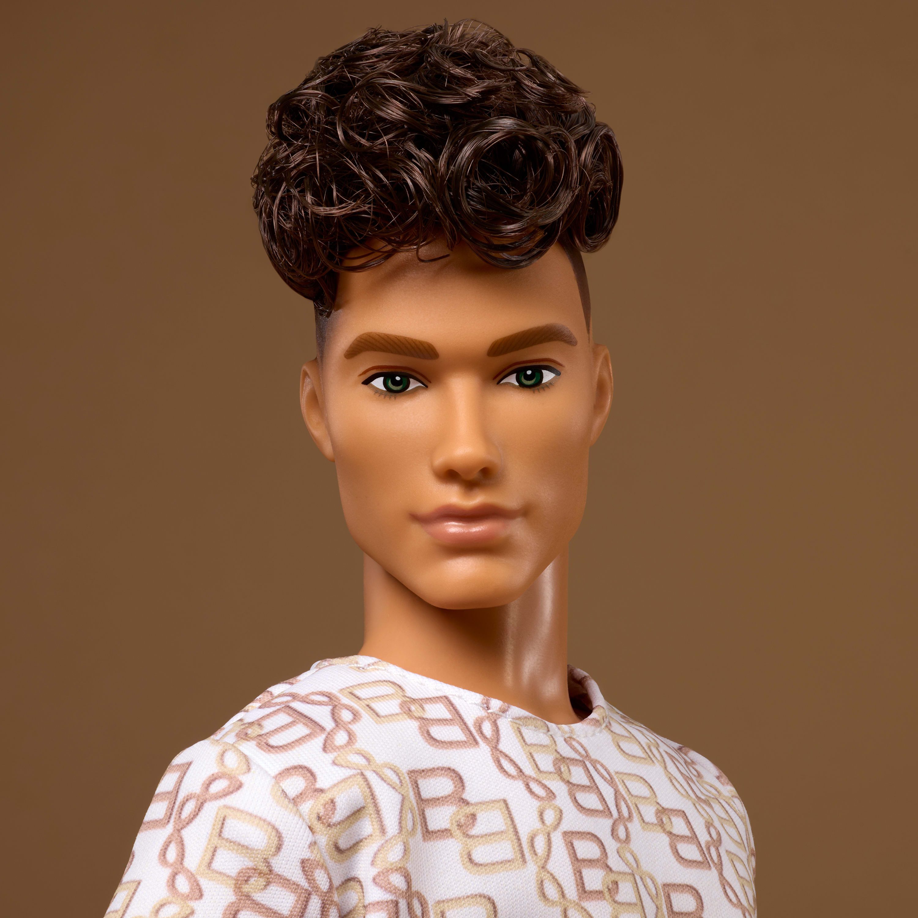 Barbie Anziehpuppe Signature Barbie Ken Slim Basics 10