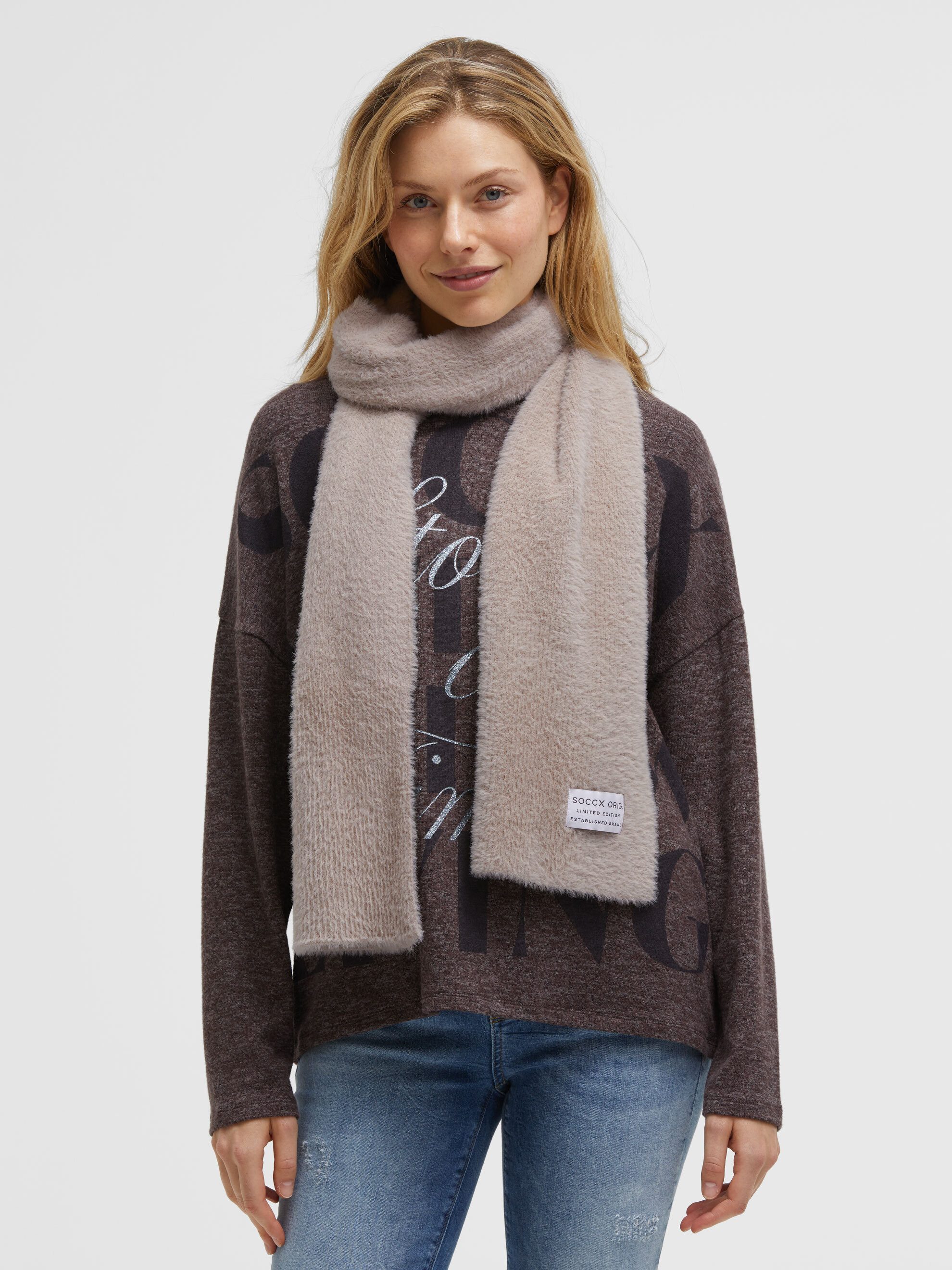 SOCCX Strickschal