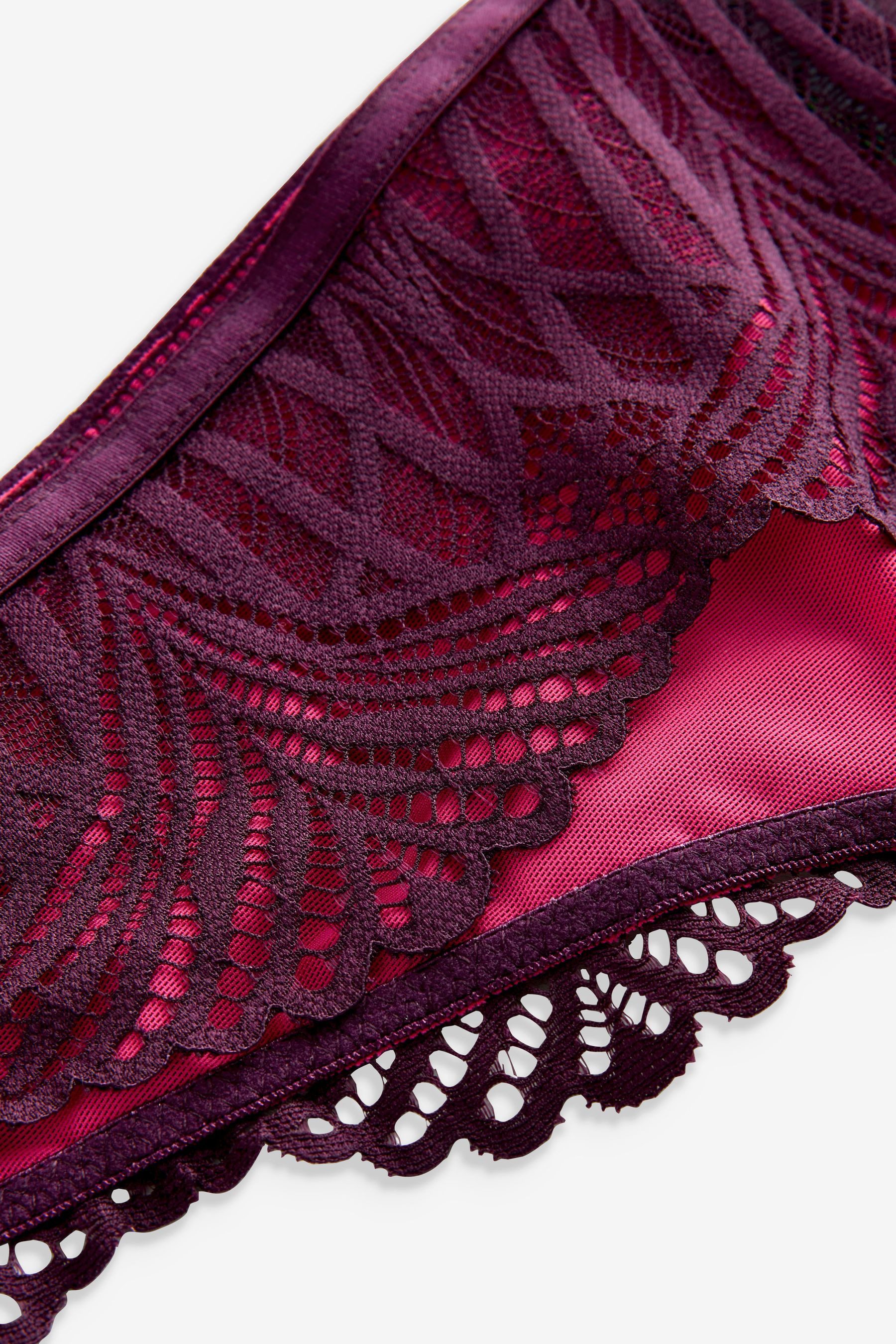 LIPSY String Lipsy Tanga mit geometrischer Spitze (1-St)