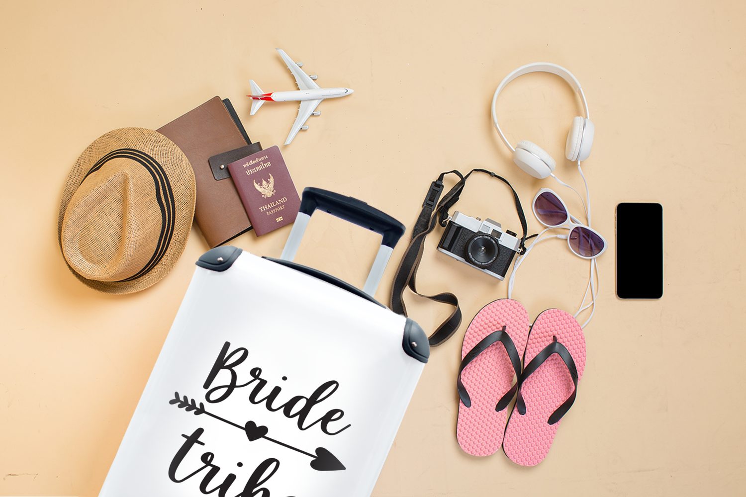 4 ein Herz für rollen, Handgepäckkoffer weißem, "Bride" Worten Reisekoffer Trolley, Ferien, und durch mit den mit Rollen, Handgepäck MuchoWow auf Reisetasche Pfeil "Tribe"