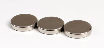 queence Tafelfolie Schwarz / Grau - Magnetische und Selbstklebende Vinyl- Kreidefolie, (1 St), Tafelfolie - Wandtafelfolie - Magnetfolie, inkl. Kreide+Neodym-Magnete