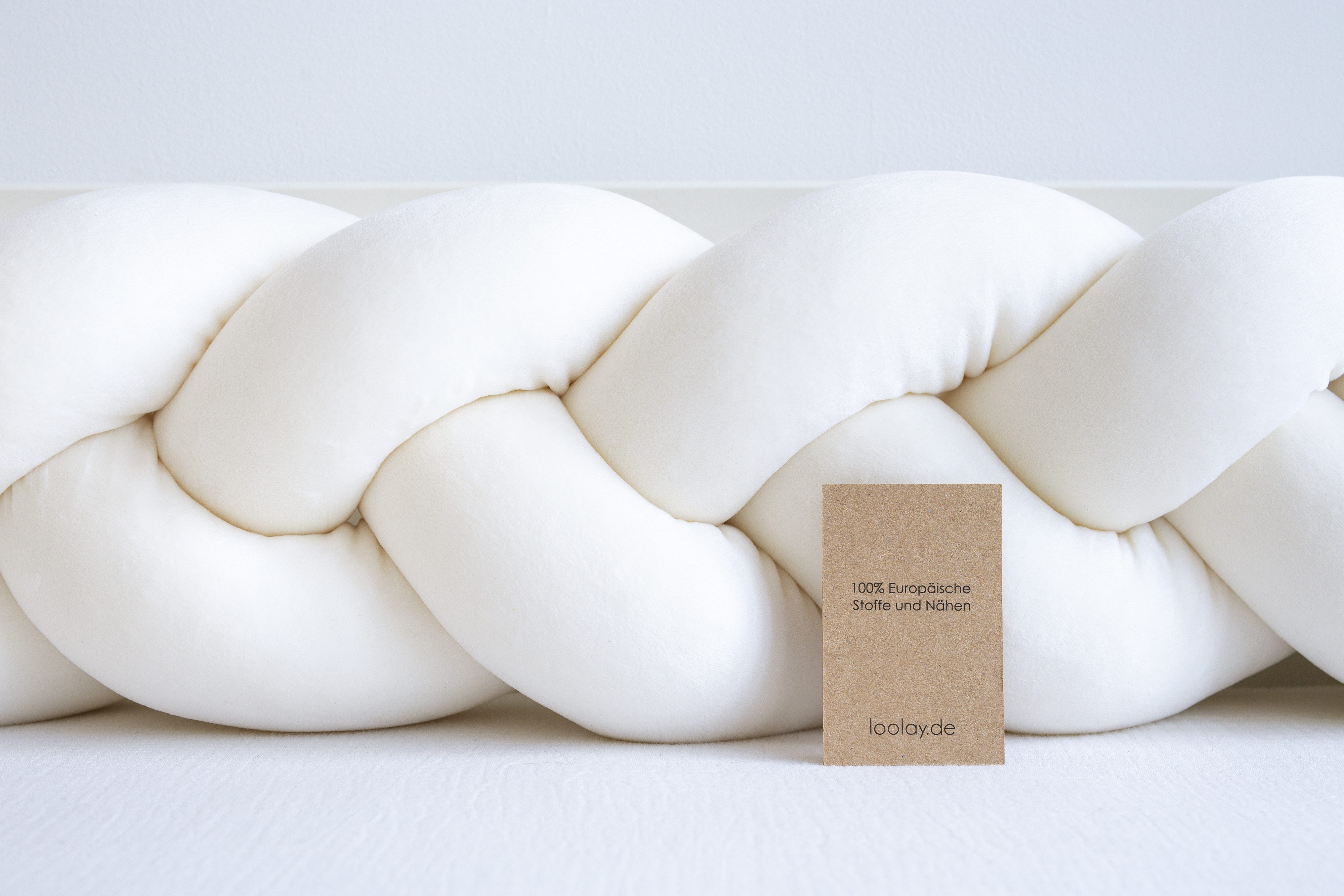 Loolay Nestchenschlange SAMT ECRU Geflochtenes Kissen Zierkissen Dekokissen Bettumrandung, (Zugluftstopper Zugluft Schlange Wickeltischumrandung Babybett Kinderzimmer Schutz, VELOURS SAMT Bettschlange 100 150 200 300 400 cm und Länge auf Anfrage), Zugluftstopper tolle Wohndekoration Geschenk