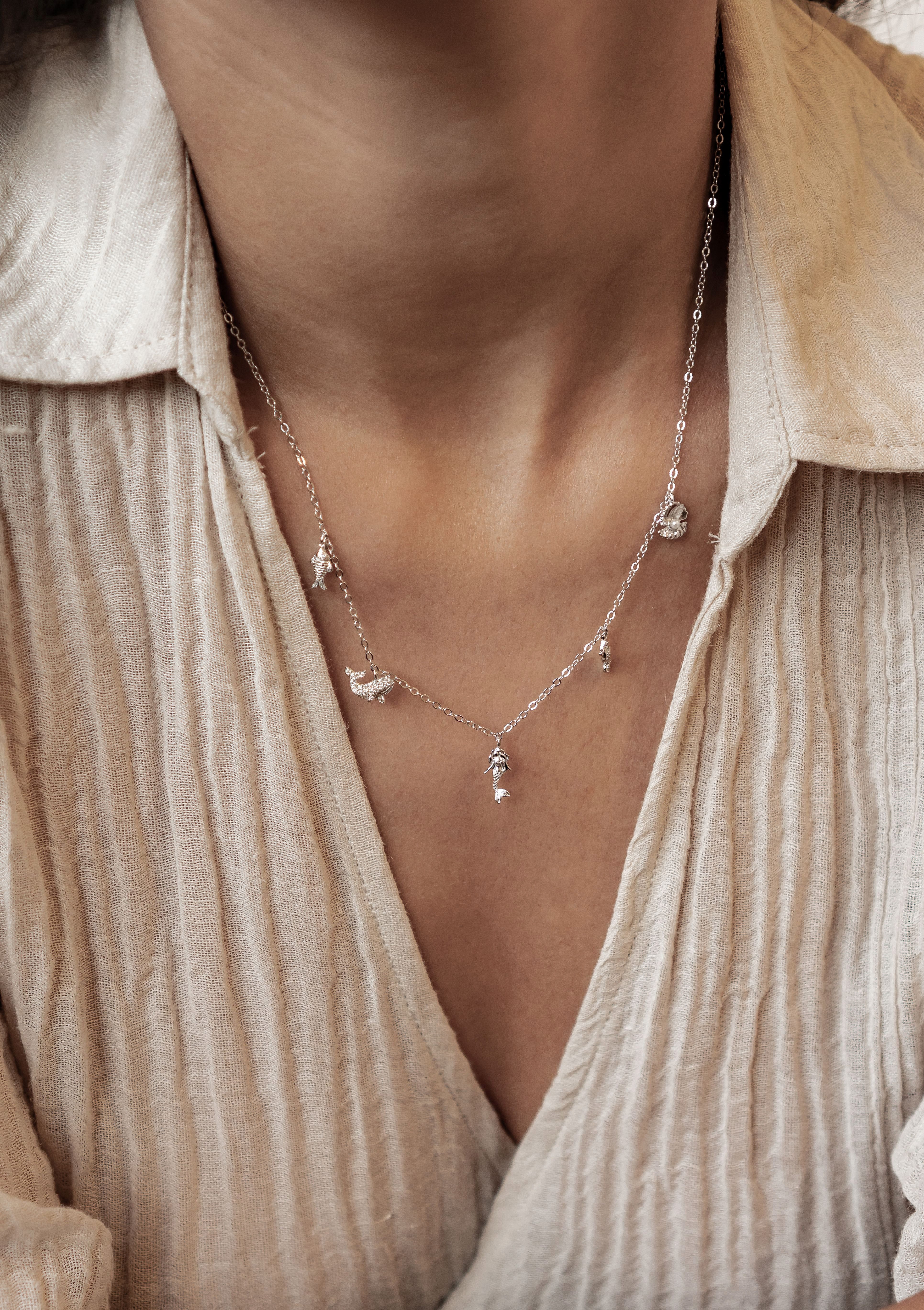 Hey Happiness Charm-Kette mit maritimen Anhängern, mit Zirkonia, Damen Silberkette aus 925 Silber vergoldet, Meer-Motiven