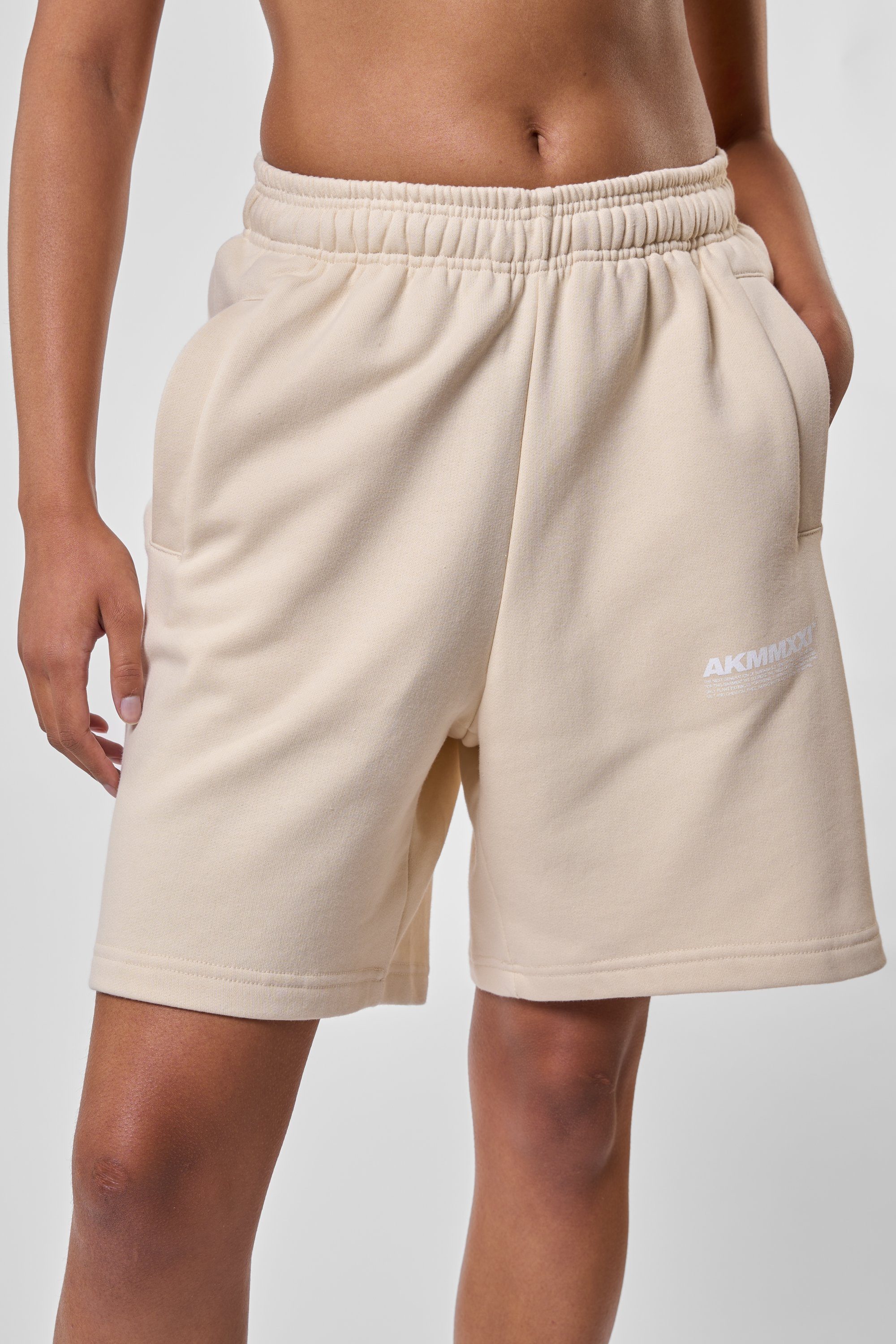 Es fühlt sich luxuriös an! Alife & Kickin Shorts MarsAK sand A Sweathose, Damen Sweatshort Hose kurze