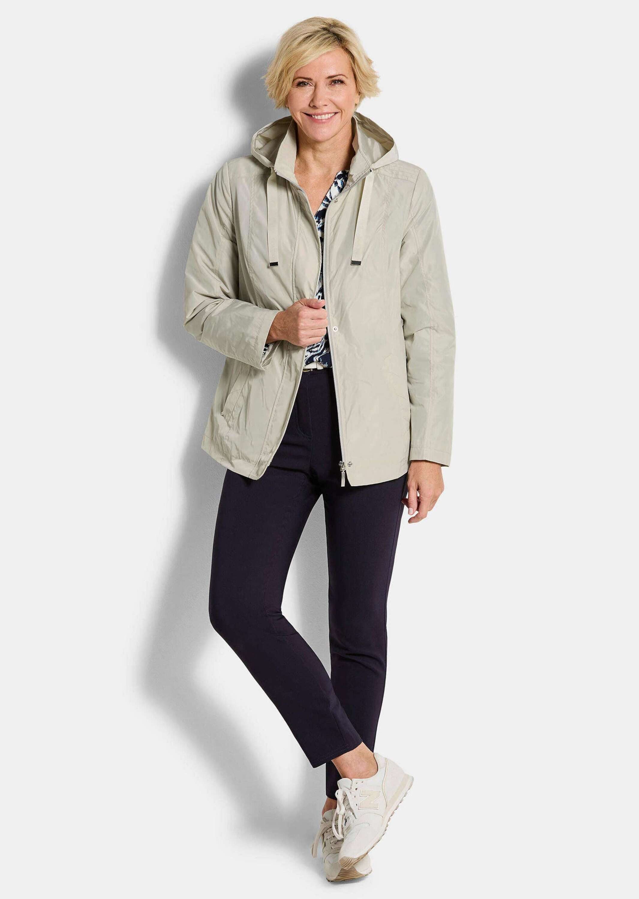 GOLDNER Outdoorjacke Outdoor-Jacke mit Kapuze Übergangsjacke mit Stehkragen, Reißverschluss, Taschen und Langarm