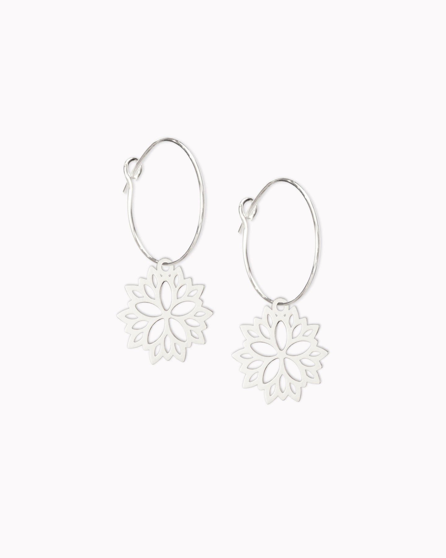 lille mus Paar Creolen Creolen 'Blumenstern' 925 Silber / vergoldet