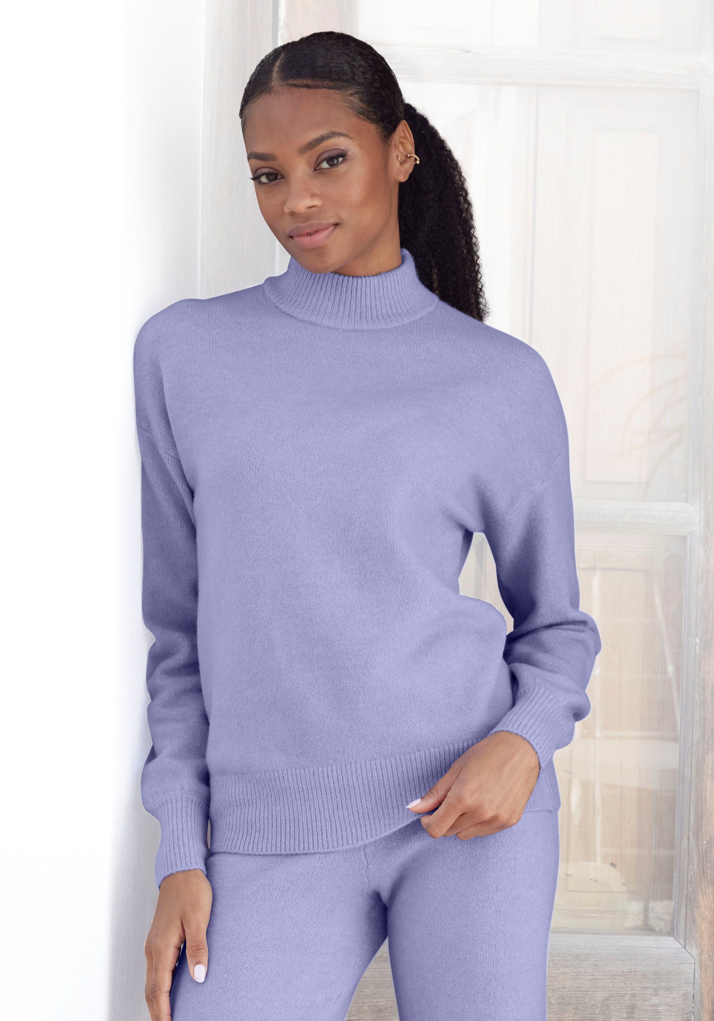 LASCANA Strickpullover -Loungepullover mit Stehkragen und Rippbündchen, Loungewear