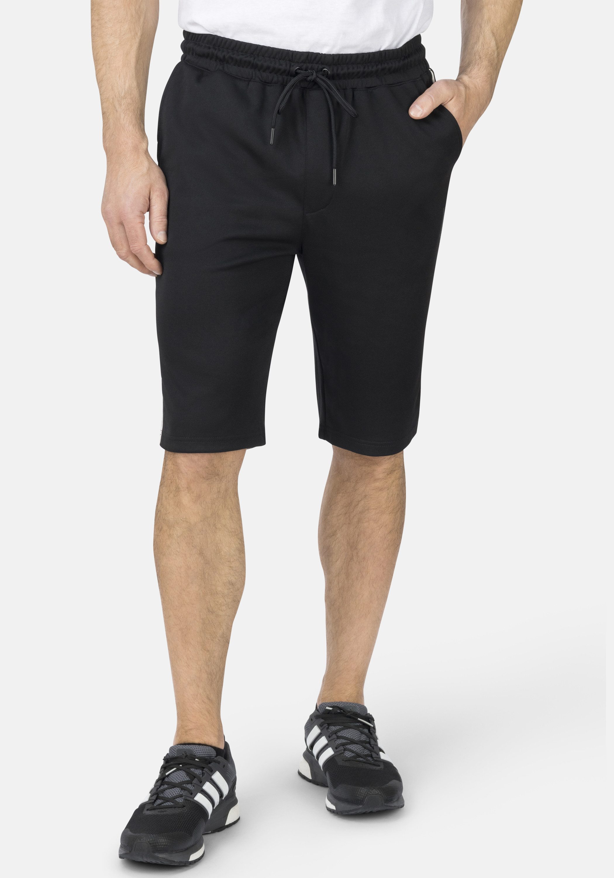 HERO by John Medoox Sporthose STRIPES Sportshorts Tapered Fit Casual Funktionsstoff für Herren