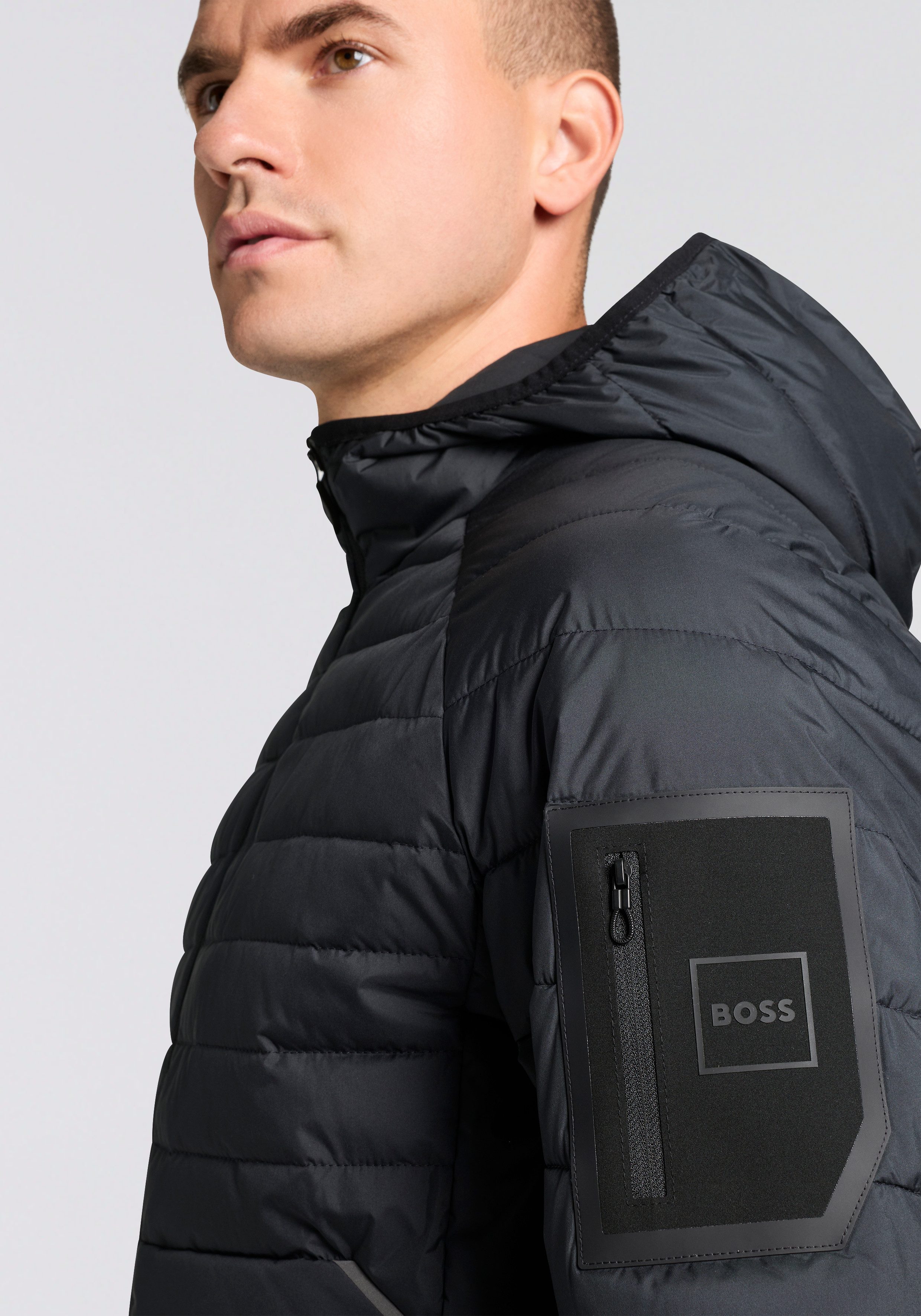 BOSS GREEN Steppjacke Kapuze, Regular Fit, reflektierende Details