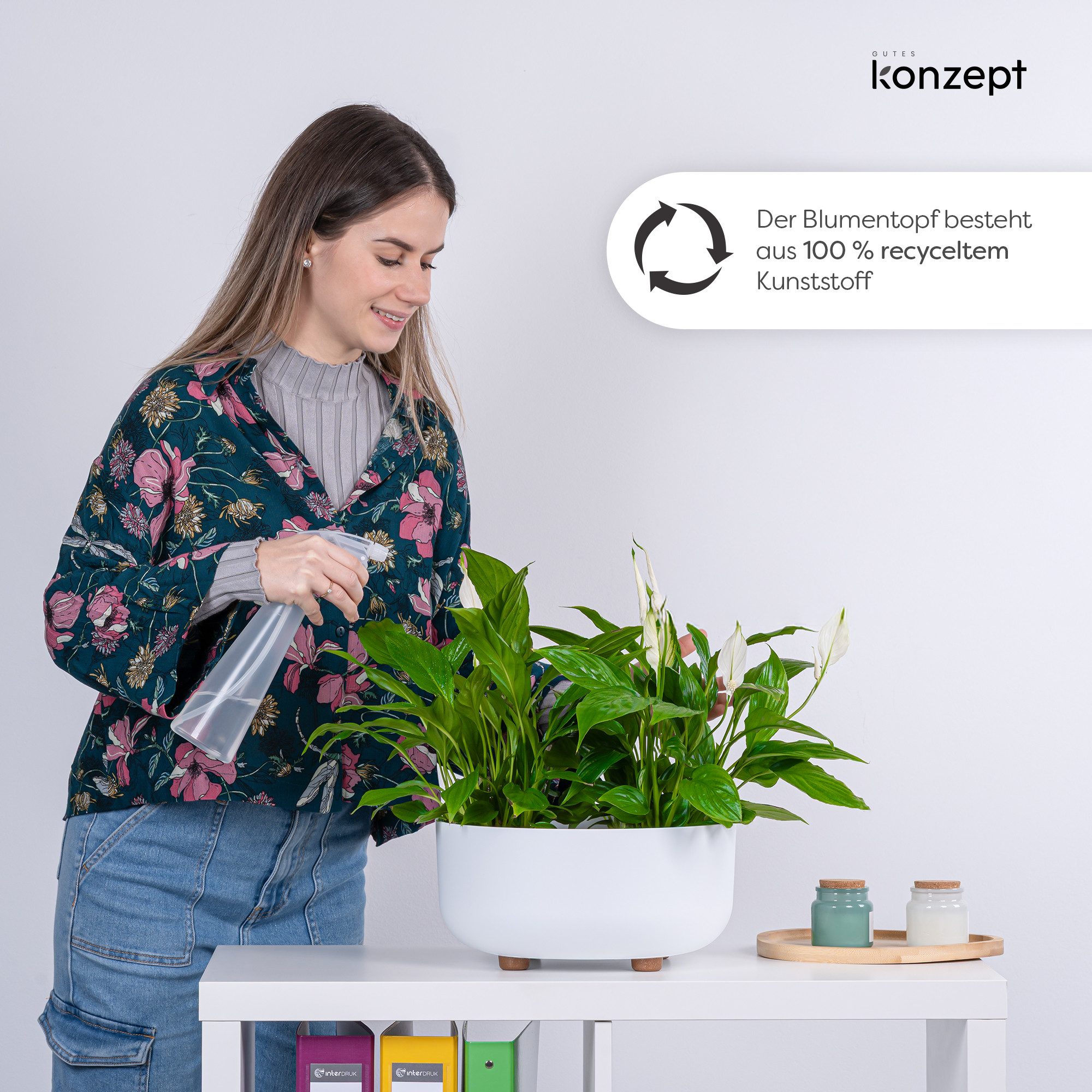 KONZEPT Blumentopf mit Füßen Ø 30 cm, Höhe 14 cm, für innen & außen, Kratzfest, Leicht, UV-beständig, Wetterfest, mit Füßen