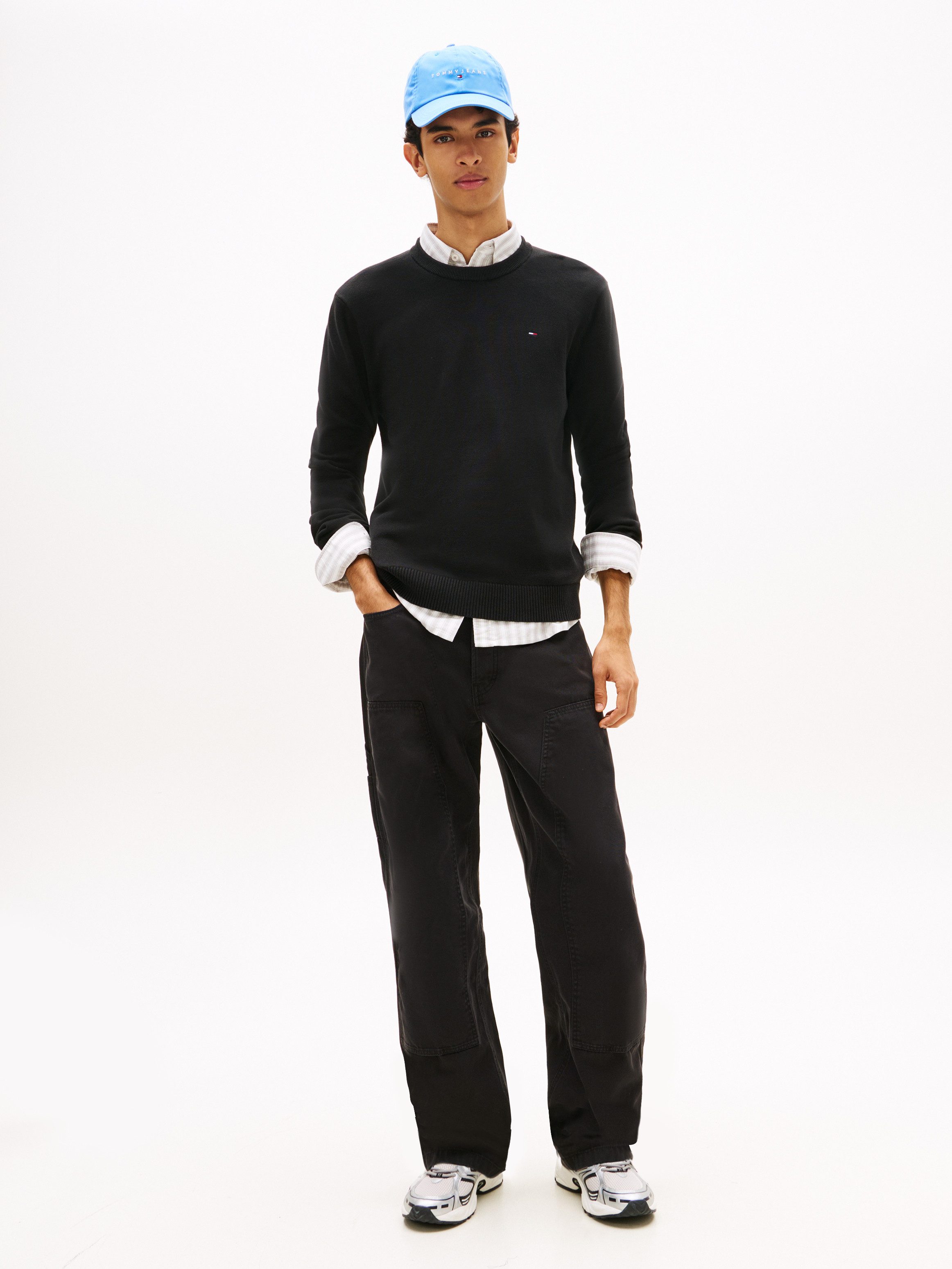 Tommy Jeans Strickpullover TJM SLIM FIT LIGHT SWEATER Slim fit mit Rundhalsausschnitt