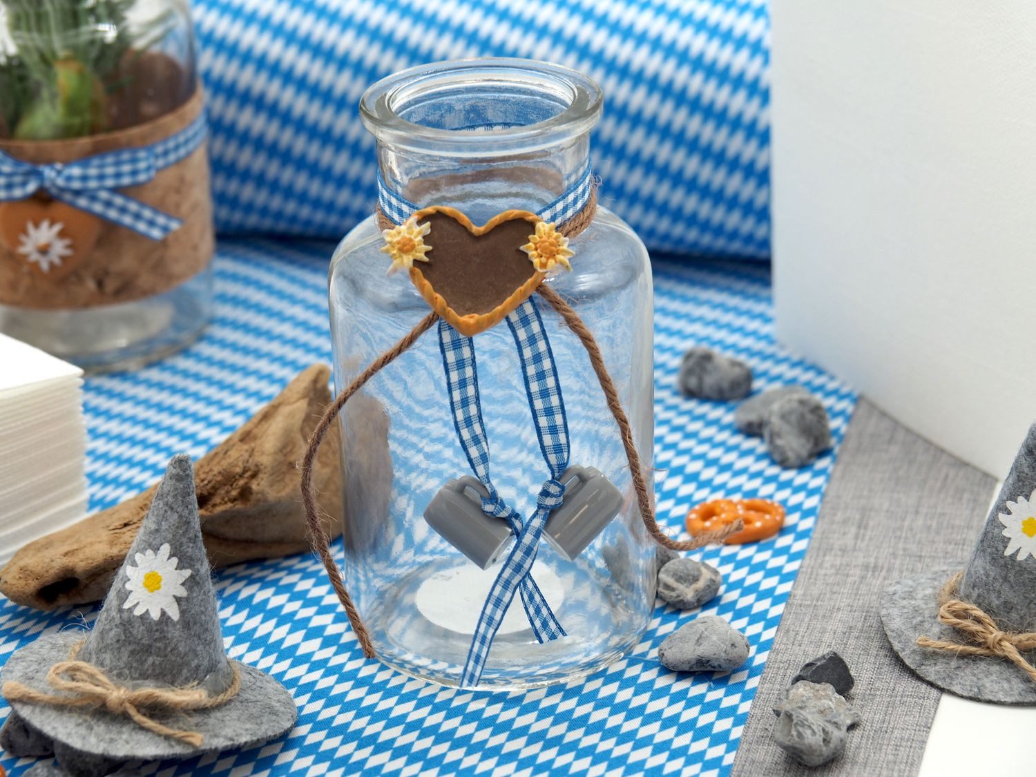 ZauberDeko Tischvase 2 Vasen Oktoberfest Bayrisch günstig online kaufen