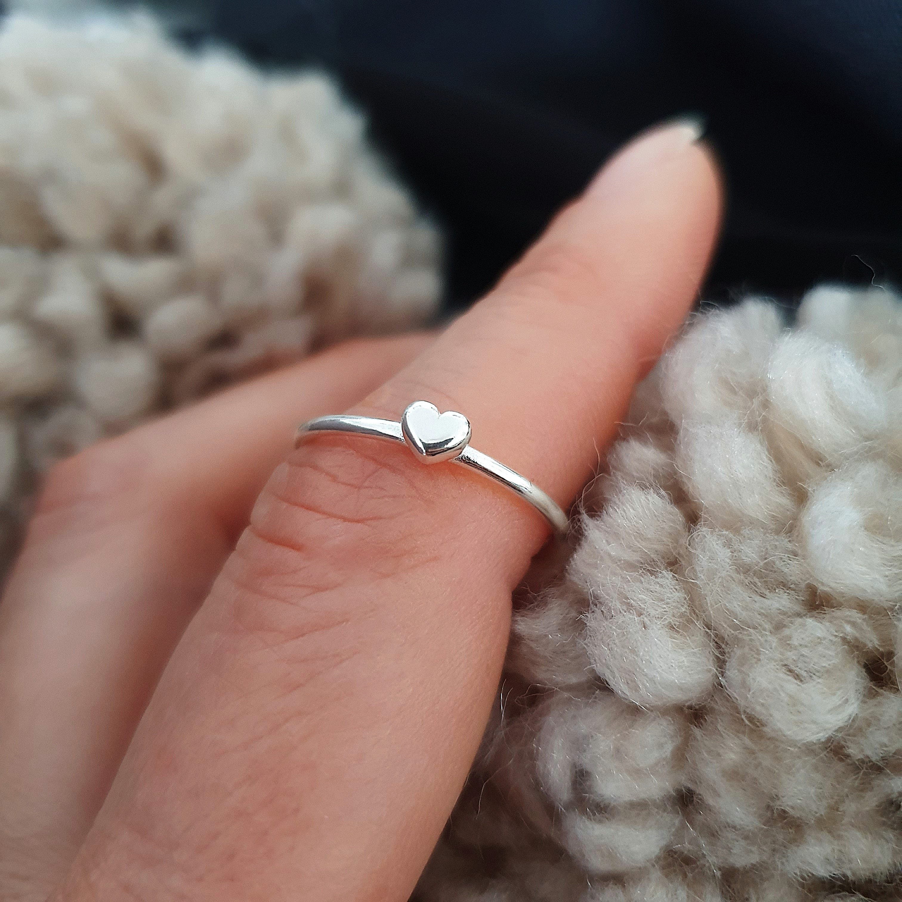 SCHOSCHON Silberring Filigraner Damenring mit Herzmotiv 925 Silber Ring Her günstig online kaufen