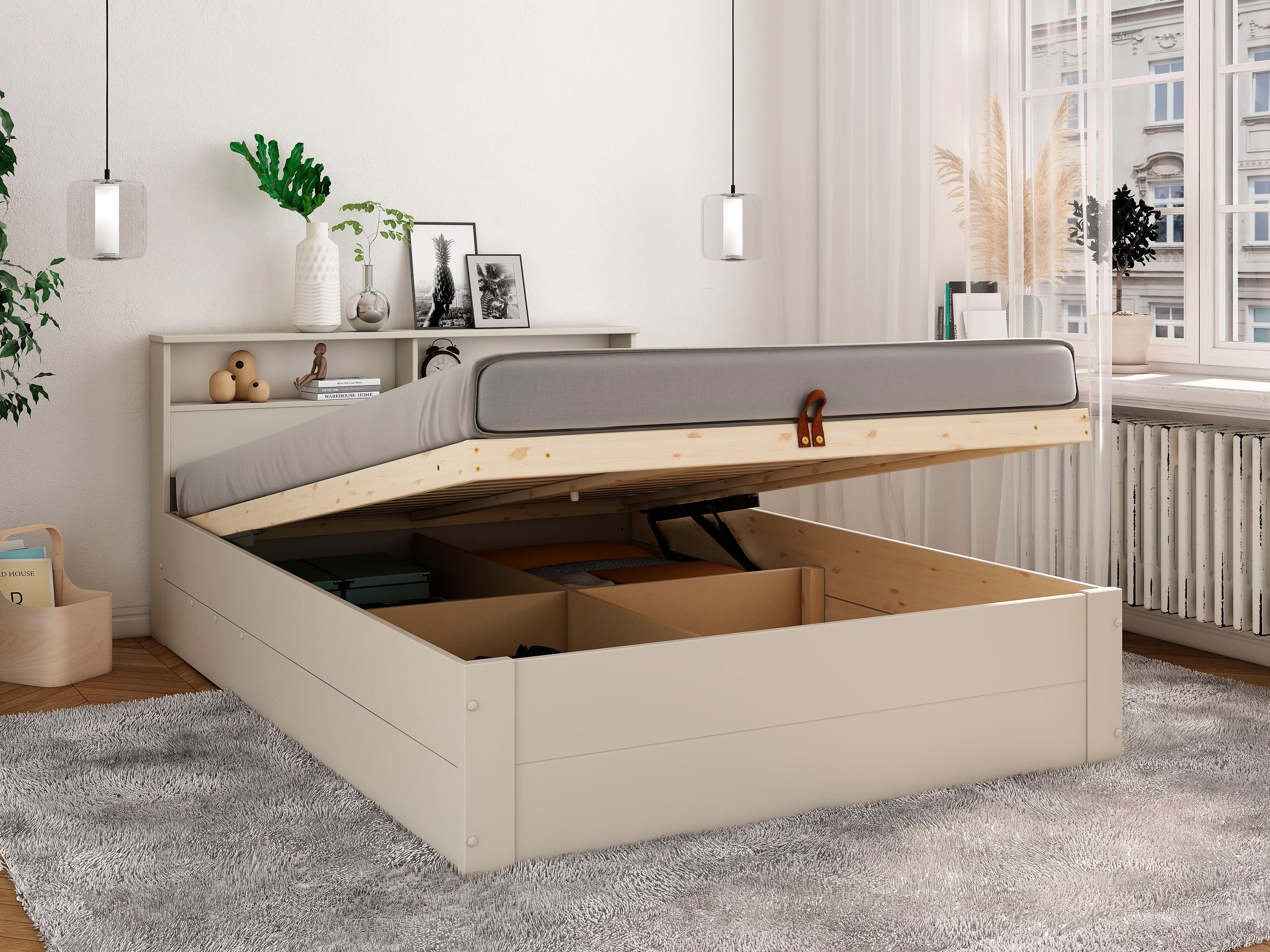 OTTO home Stauraumbett MAREILLES, Bett, Made in Europe, FSC® zertifiziertes Massivholz (140x200cm und 180x200cm), Massivholz, Hebemechanismus, Stauraum im Kopfteil und unter dem Bett