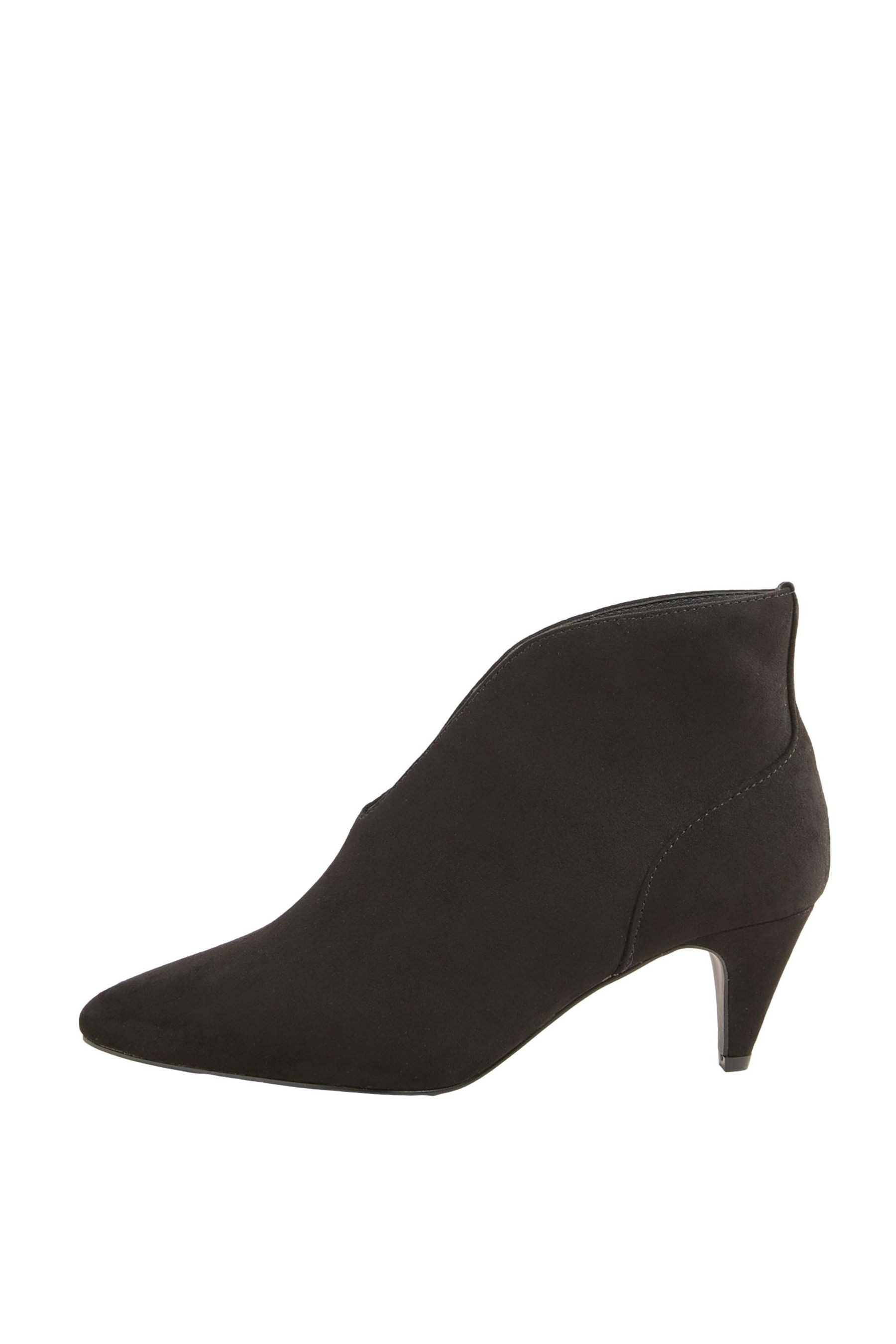 Friends Like These Friends Like These Stiefelette mit weiter Passform Stief günstig online kaufen