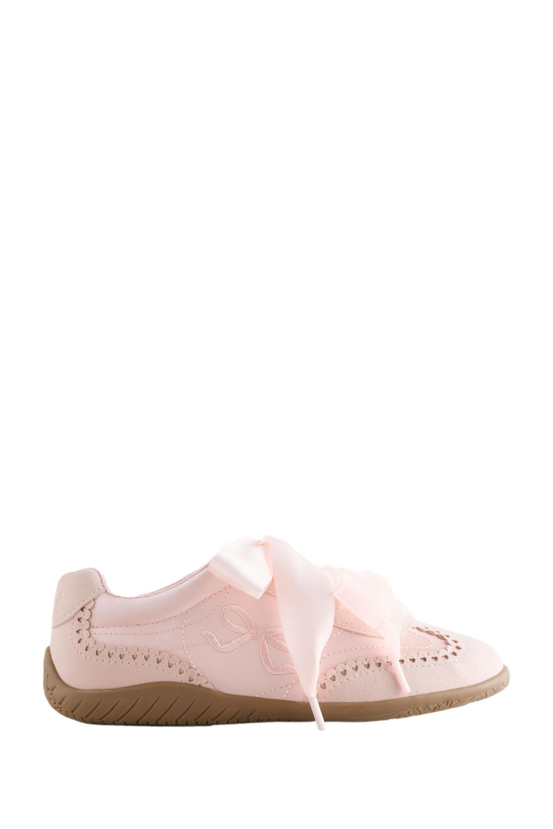 Baker by Ted Baker Baker by Ted Baker Ballerina-Sneaker aus Satin Sneaker (1-tlg)