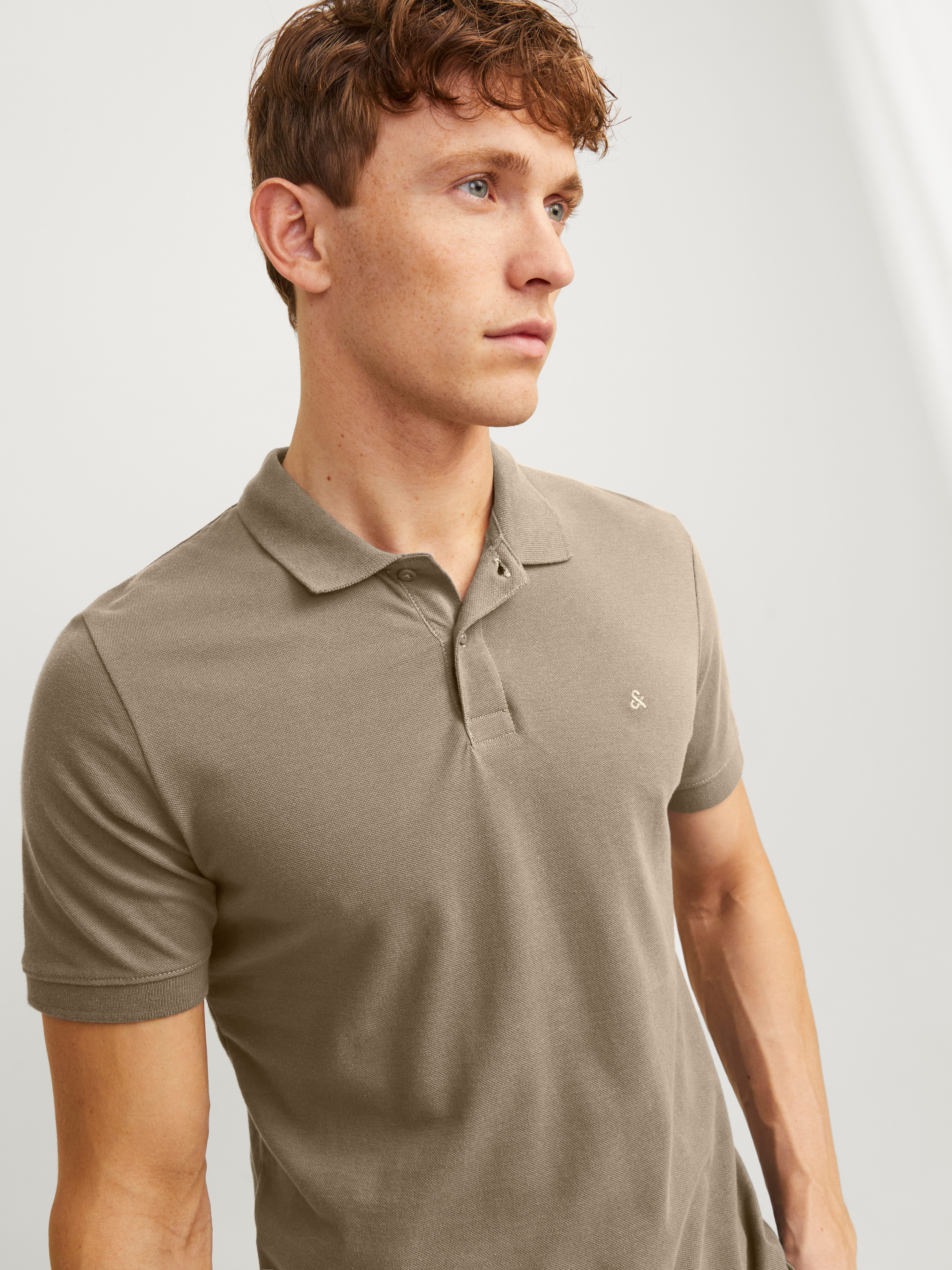 Jack & Jones Poloshirt JJEBASIC POLO SS NOOS mit Logo Stickerei günstig online kaufen