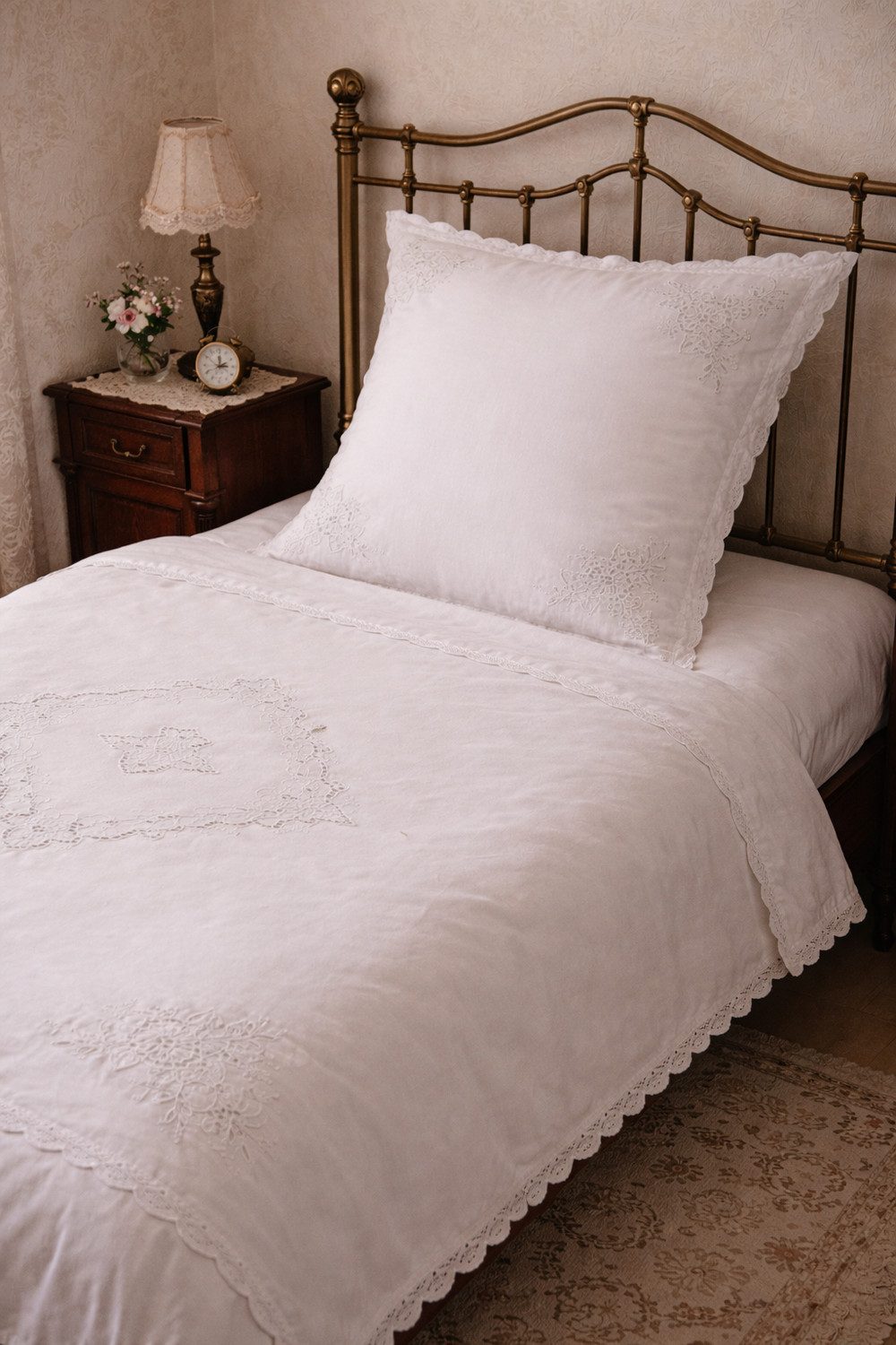 HOSSNER - HOMECOLLECTION Bettwäsche 135x200 cm, Baumwolle, 2 teilig, Kissenbezug Covera und Bezug Bali Vintage romantisch