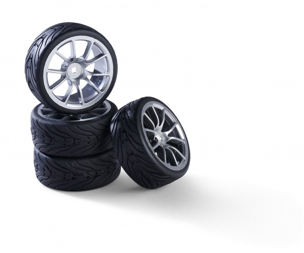 Carson Reifen mit Felgen 1:10 Räderset 10 Speichen Design (4) silber RC-Ladegerät
