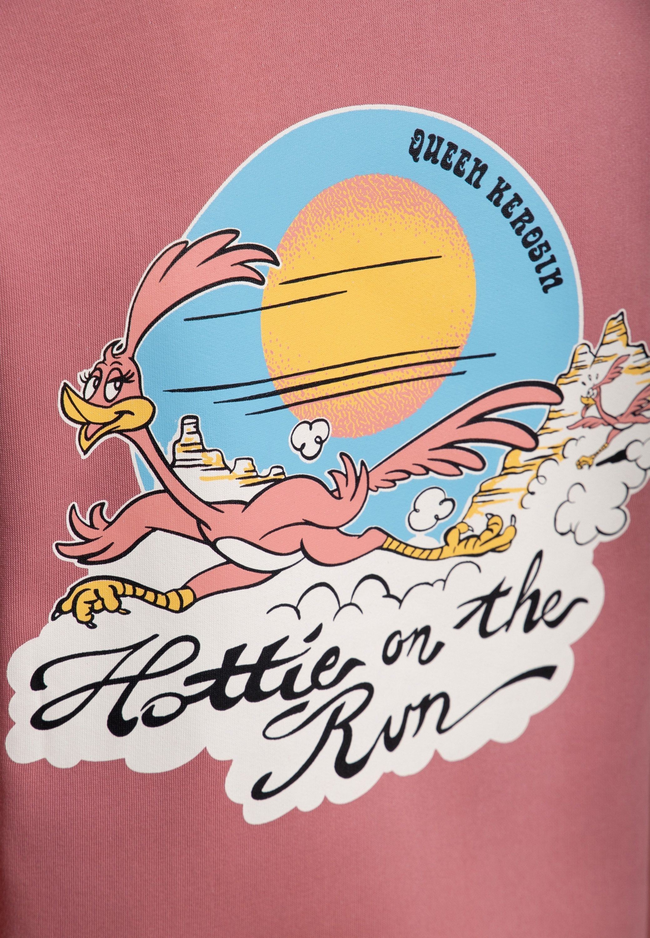 QueenKerosin Kapuzensweatjacke Hottie on the run (1-tlg) mit großem Rückenprint