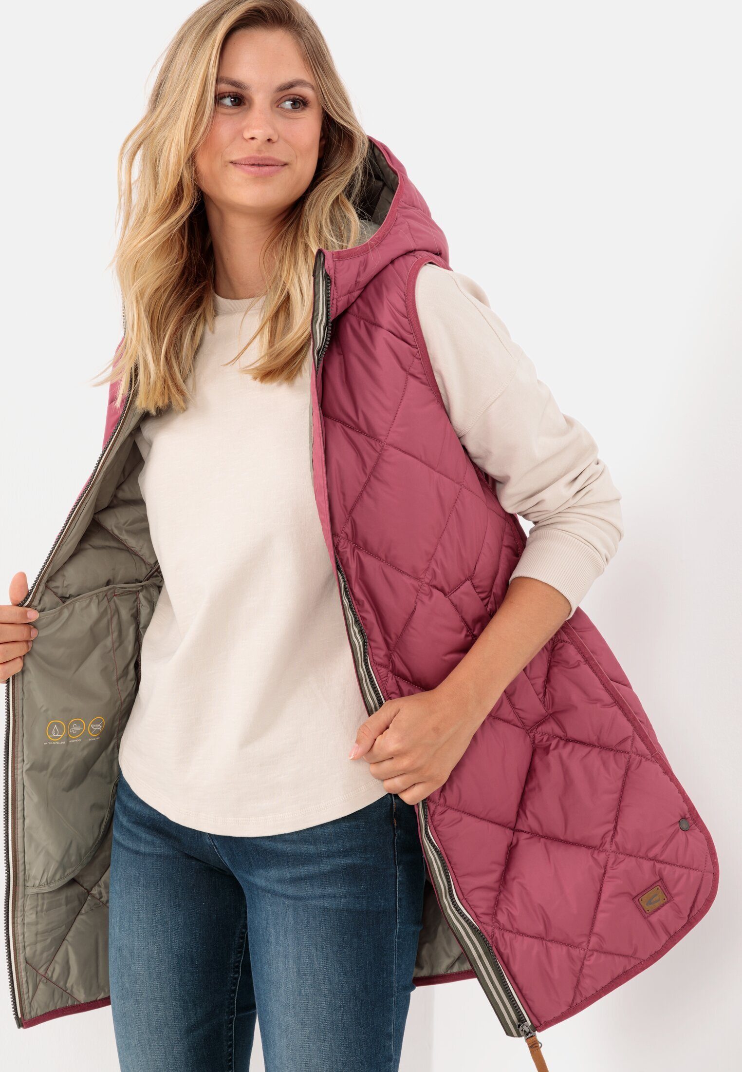 camel active Longweste aus recyceltem Polyester ärmellos Kapuze Markenlabel