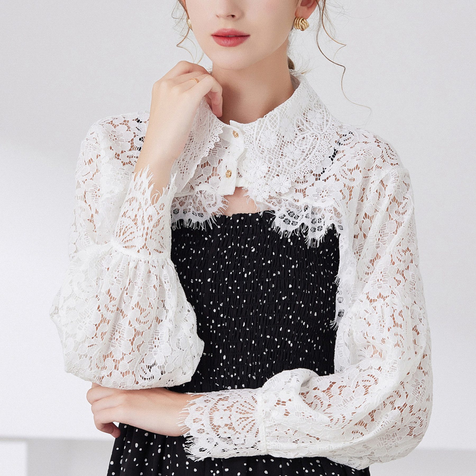 Mutig Wickelbluse Spitze Shrug Jäckchen, mit falschem Kragen und halbem Hem günstig online kaufen