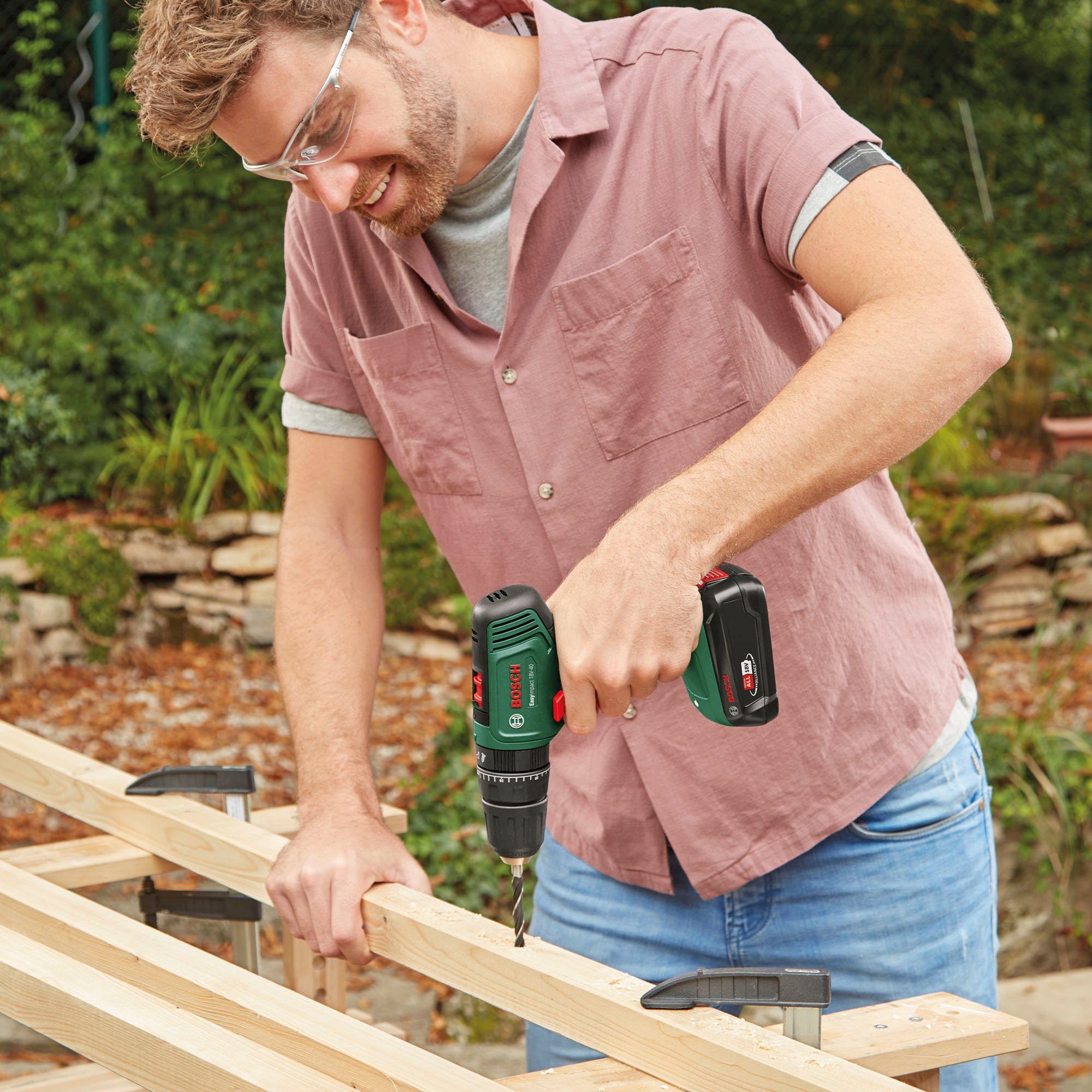 Bosch Home & Garden Akku-Schlagbohrschrauber EasyImpact Systembox, 241 teilig, mit 2 Akkus 18V/1,5Ah und Ladegerät