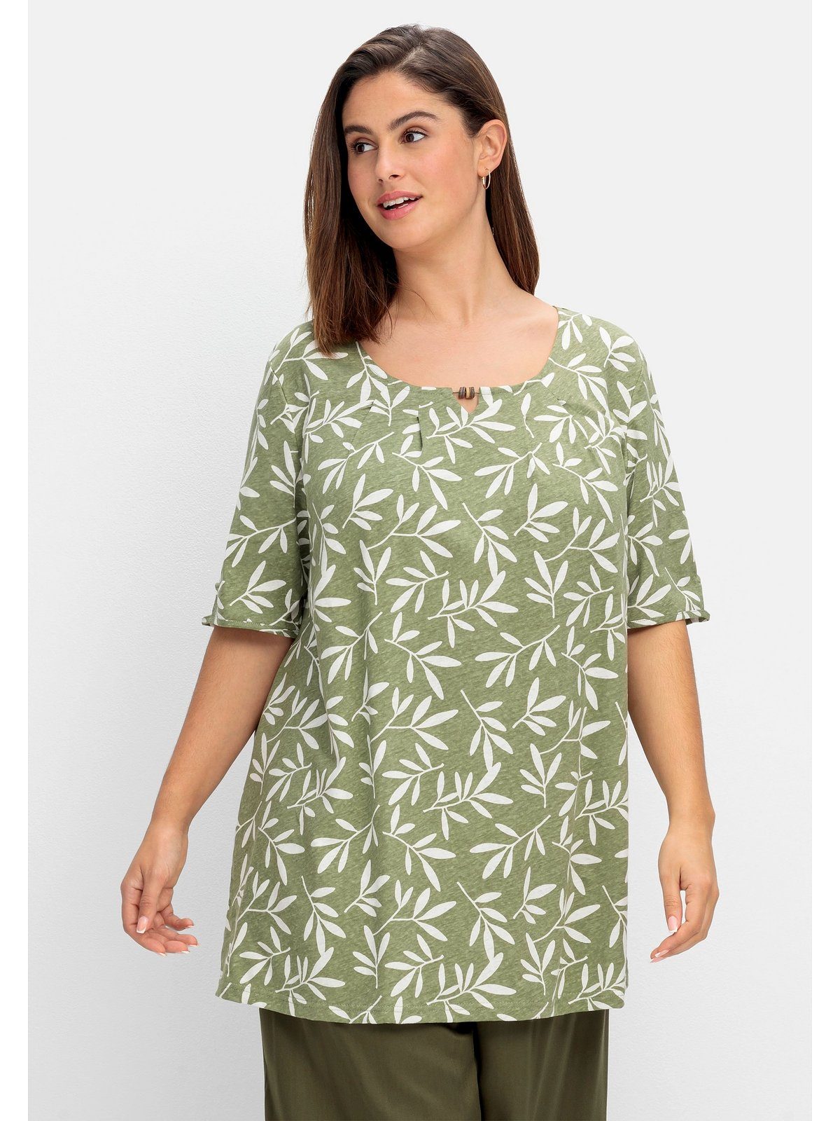 Sheego T-Shirt Große Größen mit Blätterprint, im Leinen-Mix khaki gemustert