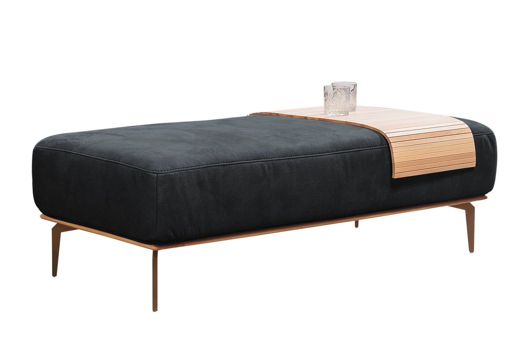 W.SCHILLIG Polsterhocker run, mit Holzsockel, Füße in Bronze pulverbeschichtet, Breite 150 cm
