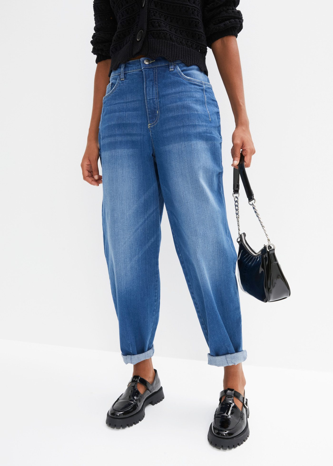 bonprix Loose-fit-Jeans Loose Fit, Barrel Jeans Schnitt, 5-Pocket-Style, mit Elasthan-Anteil