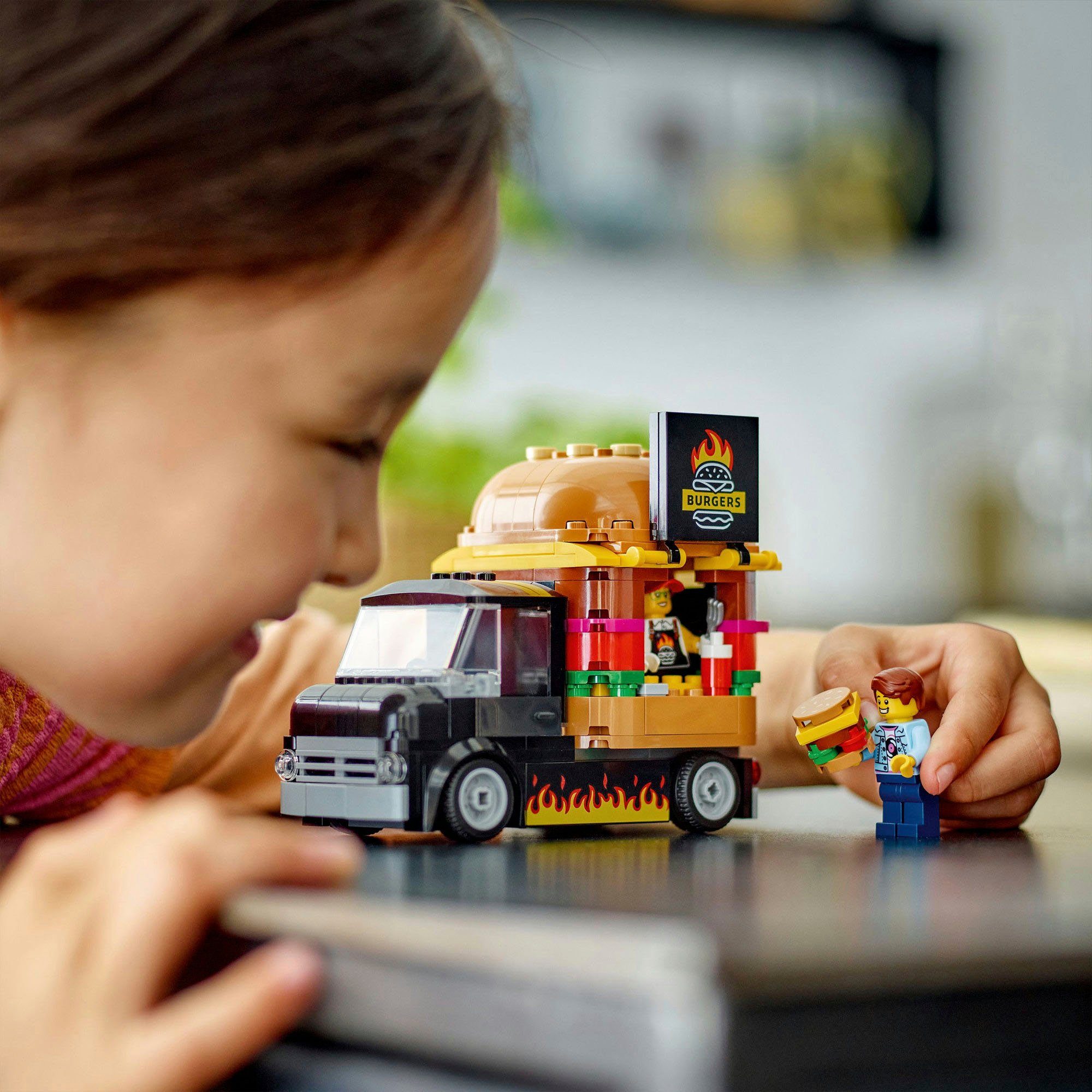 LEGO® Burger-Truck (60404), LEGO City Konstruktionsspielsteine, (194 St), M günstig online kaufen